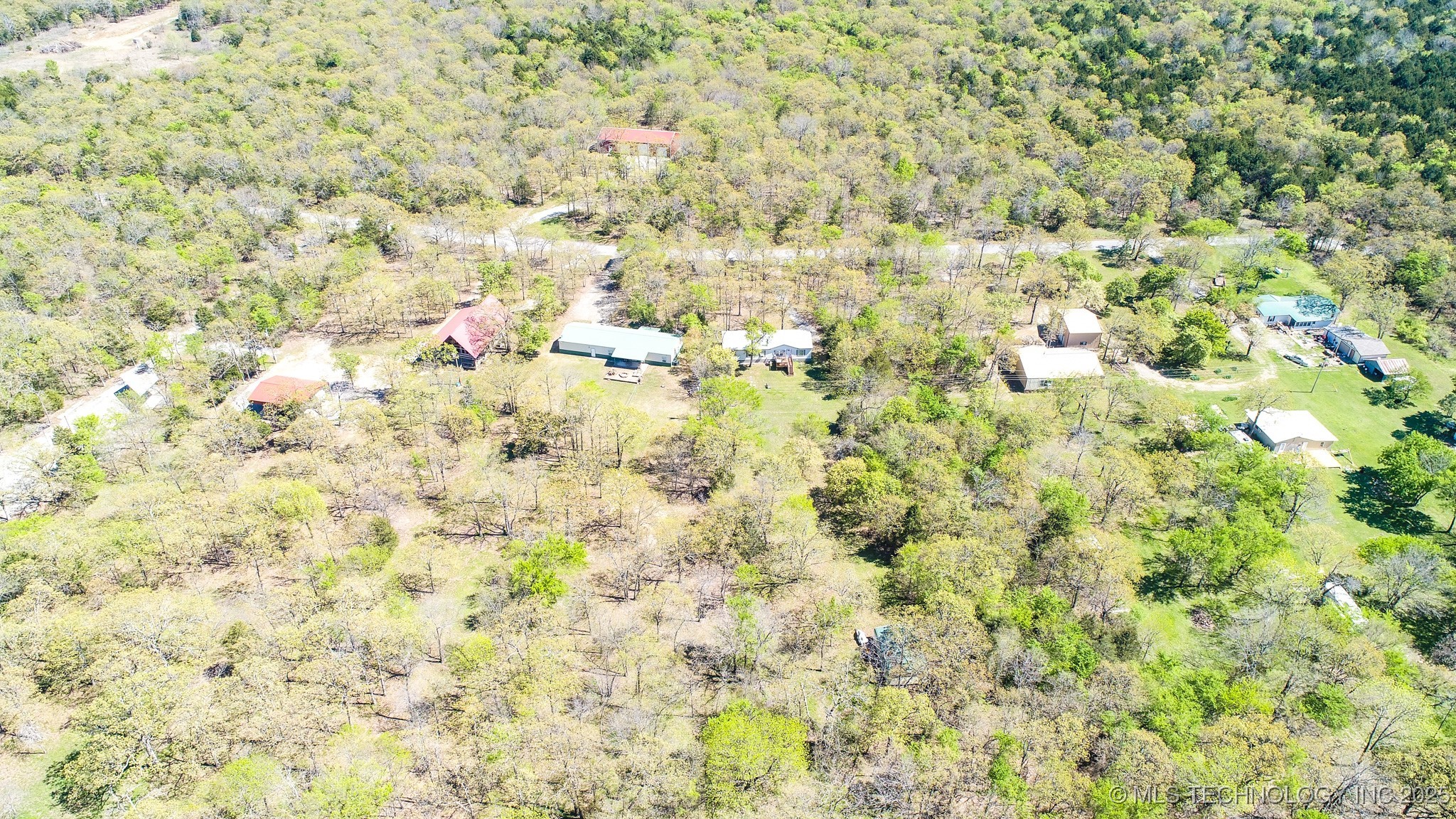 14 Larry Drive Property Photo 1