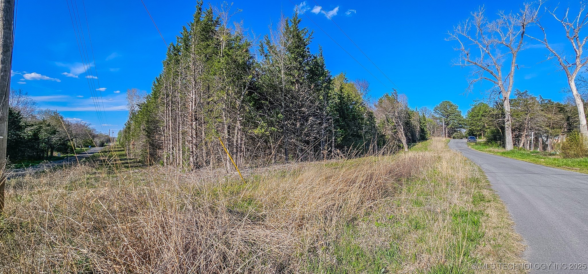 669 Kiowa Road Property Photo 2