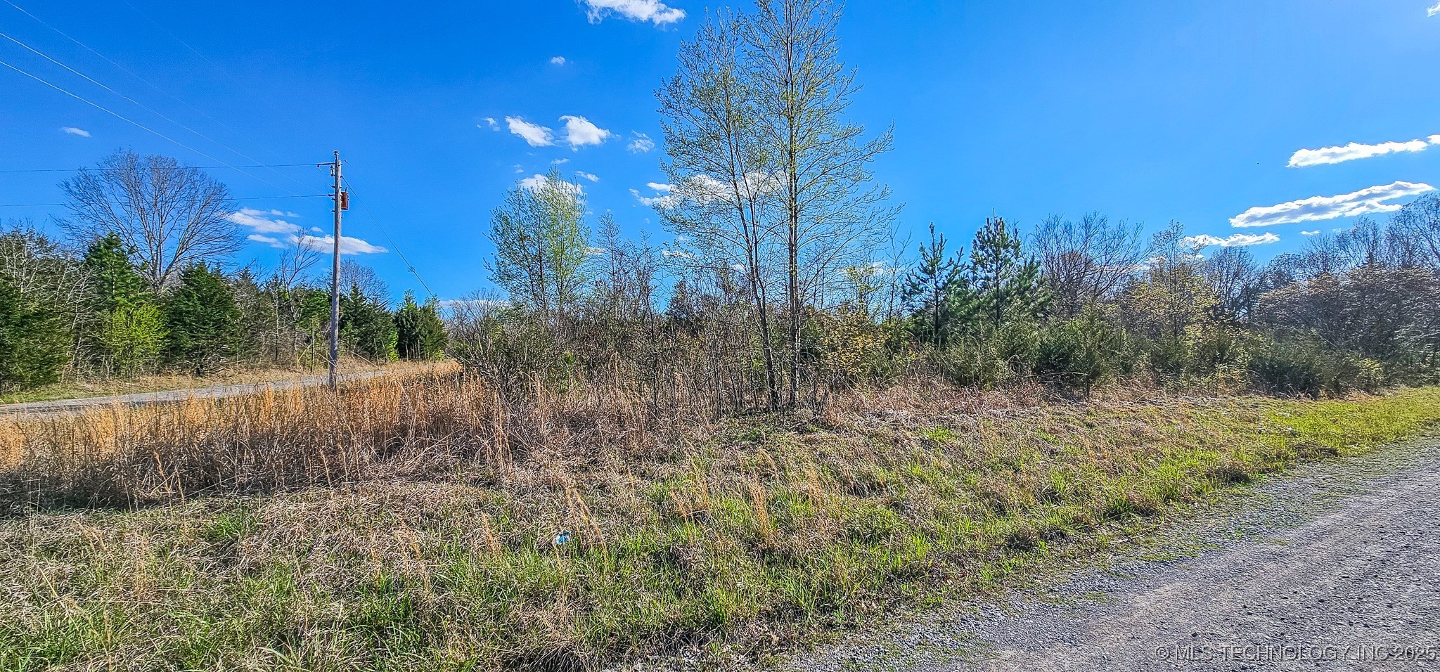 107 E Lakeshore Drive Property Photo 13