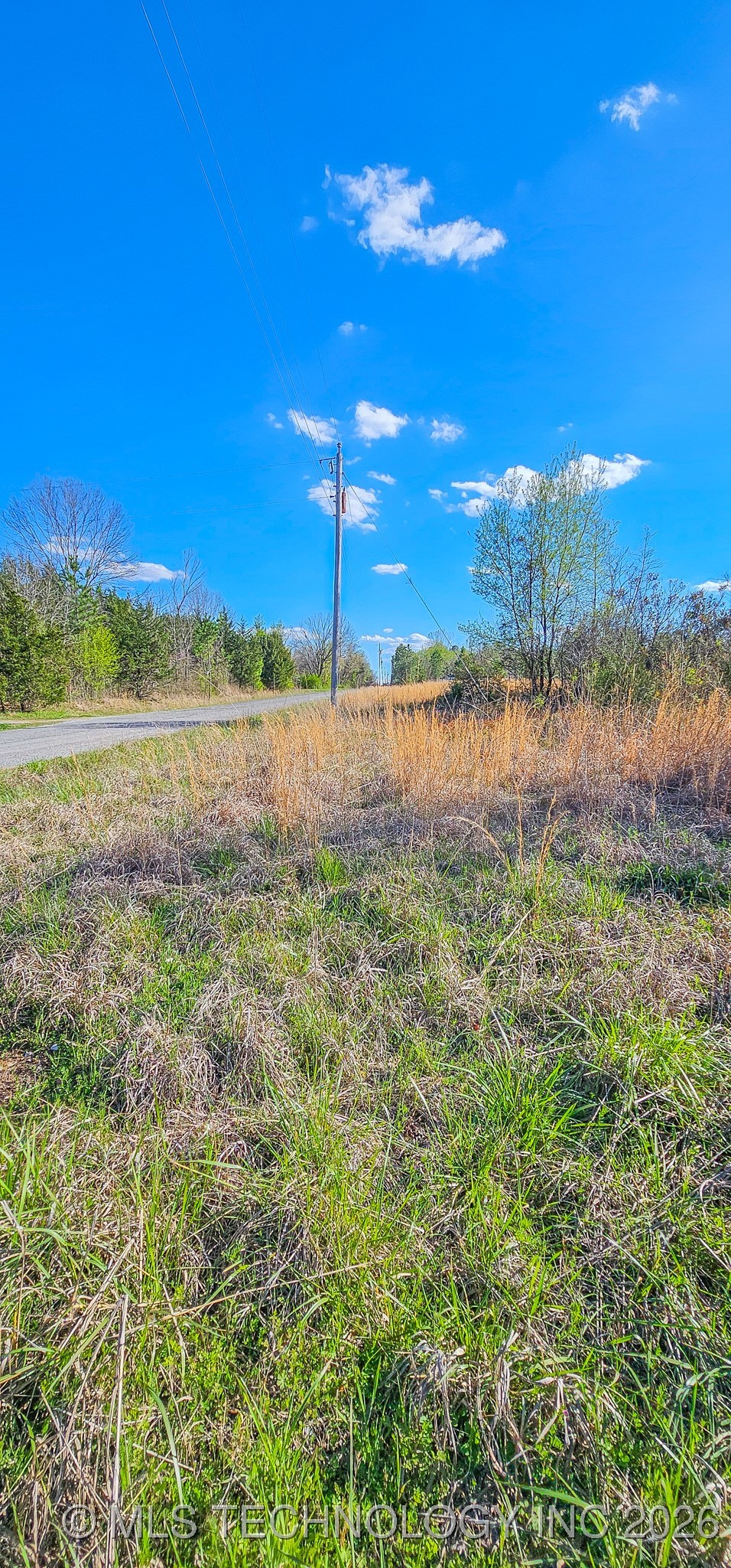 107 E Lakeshore Drive Property Photo 14