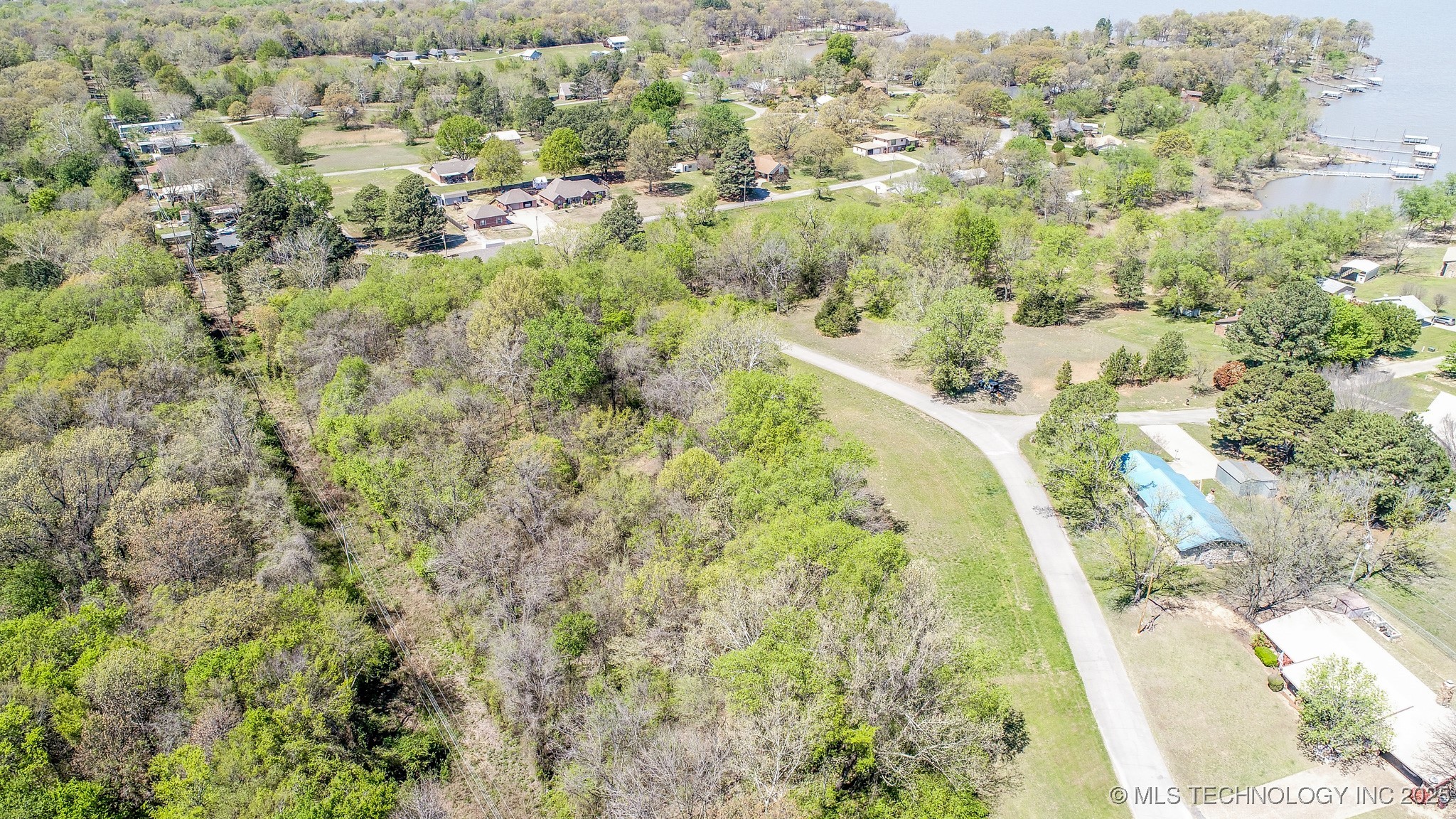 9 Coon Creek Drive Property Photo 3