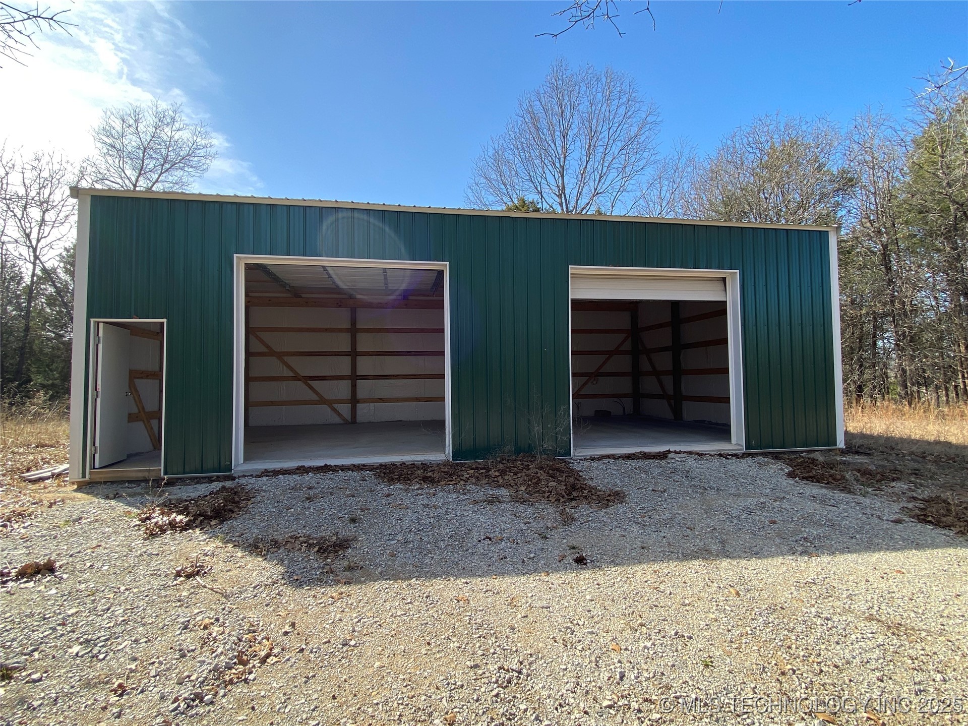 000 Cherokee Loop Property Photo 3