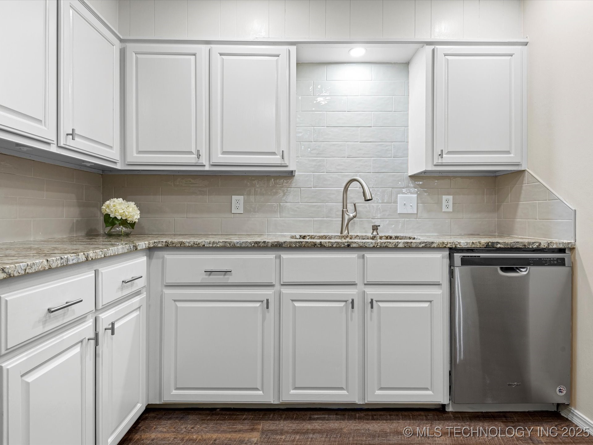 428 S Shawnee Avenue Property Photo 11