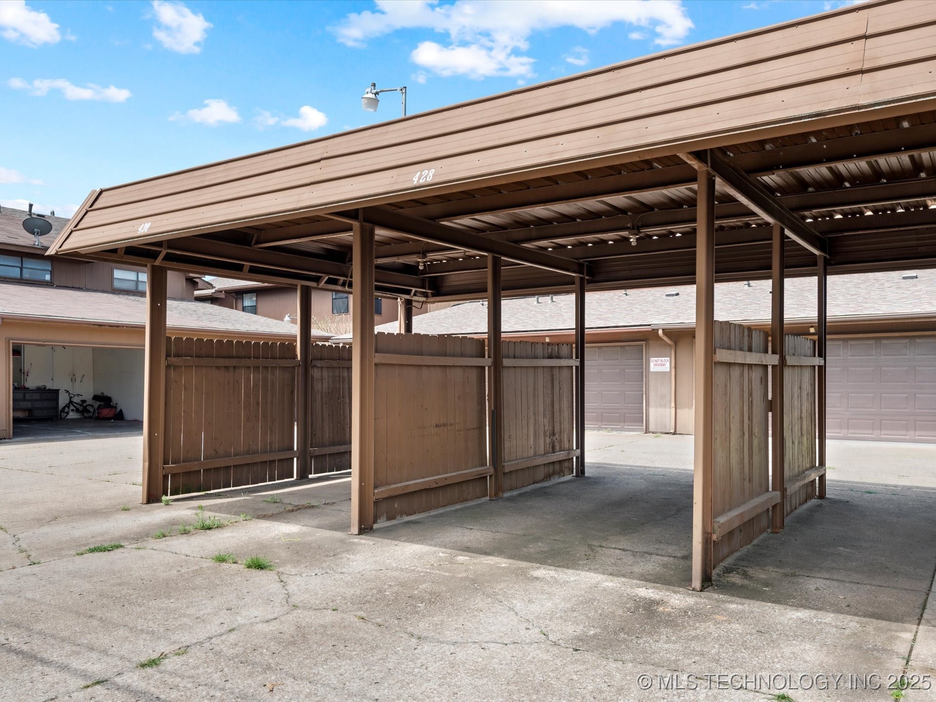 428 S Shawnee Avenue Property Photo 27