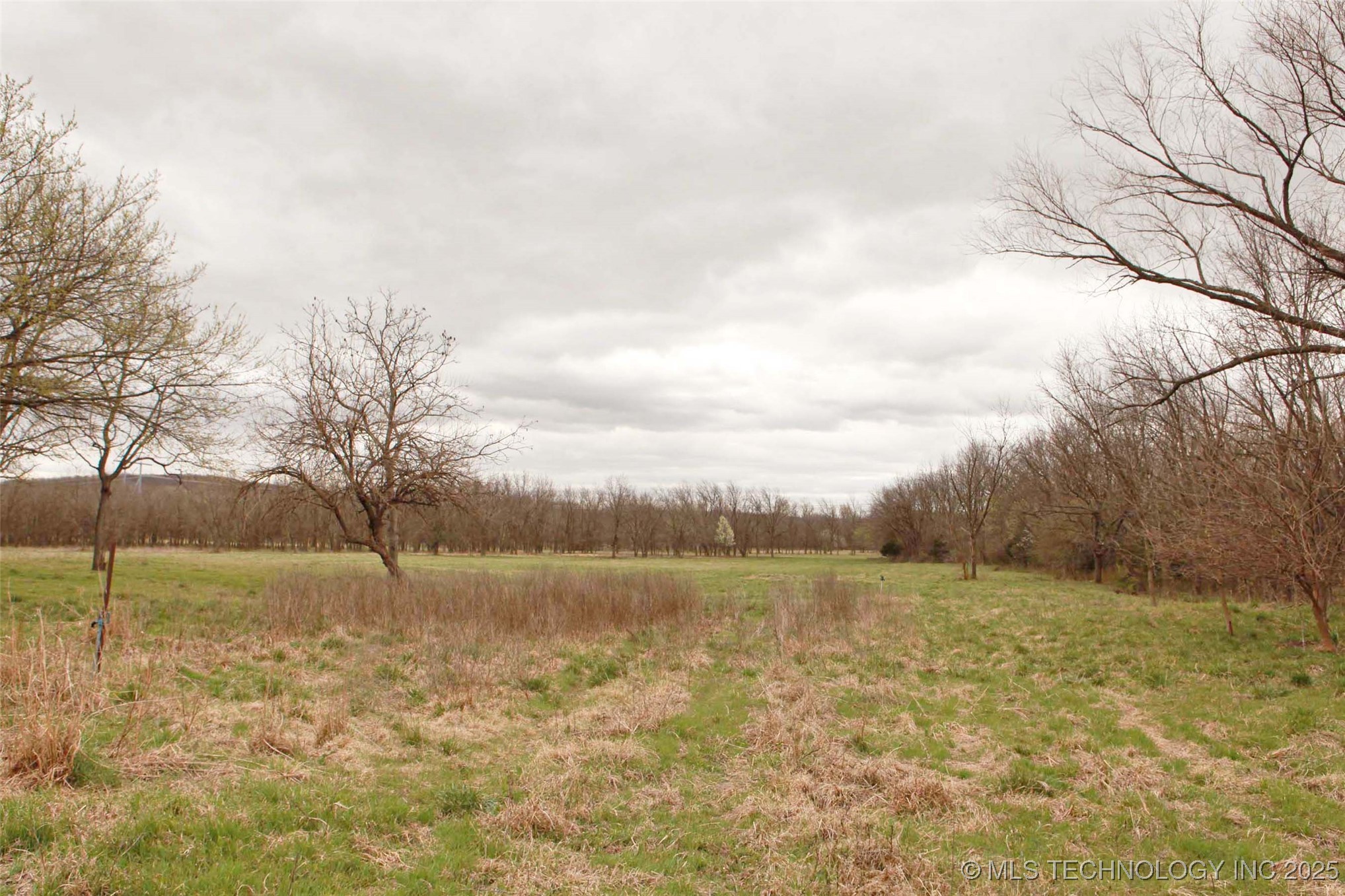 2012 W 88th Street North Property Photo 6