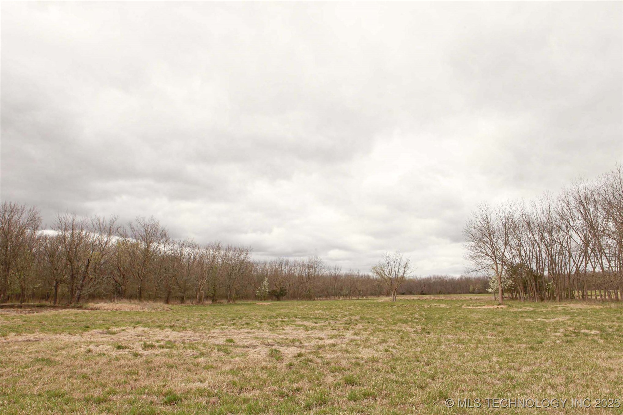 2012 W 88th Street North Property Photo 14