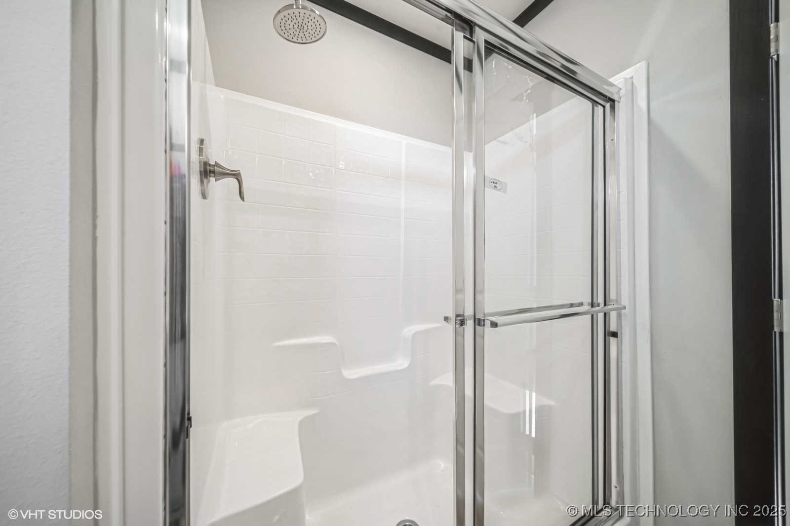 1103 Kyle Avenue Property Photo 11