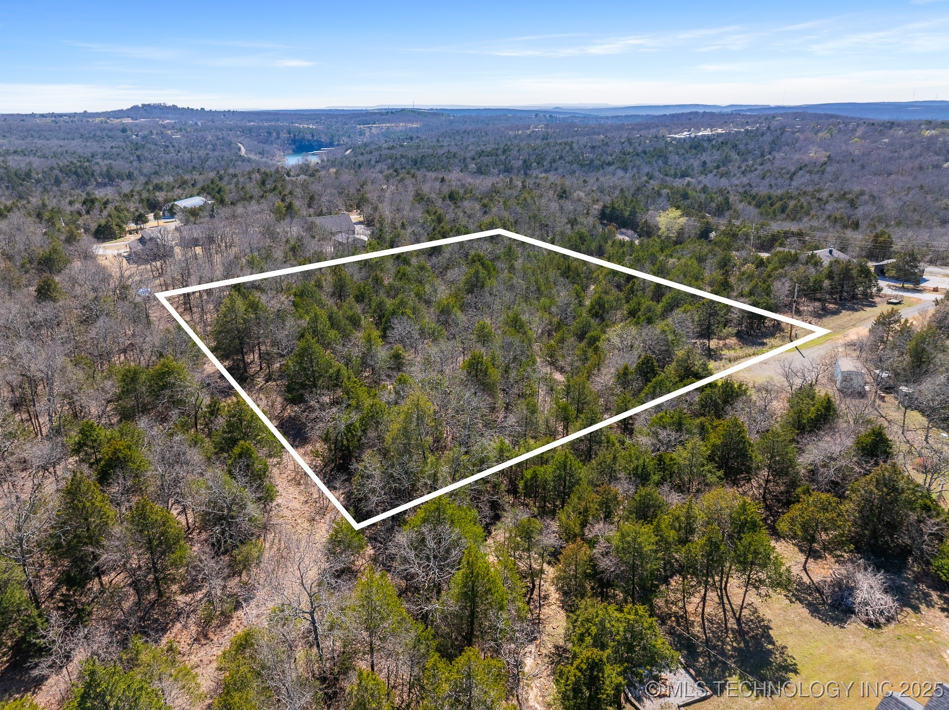 99999 963 Property Photo 4