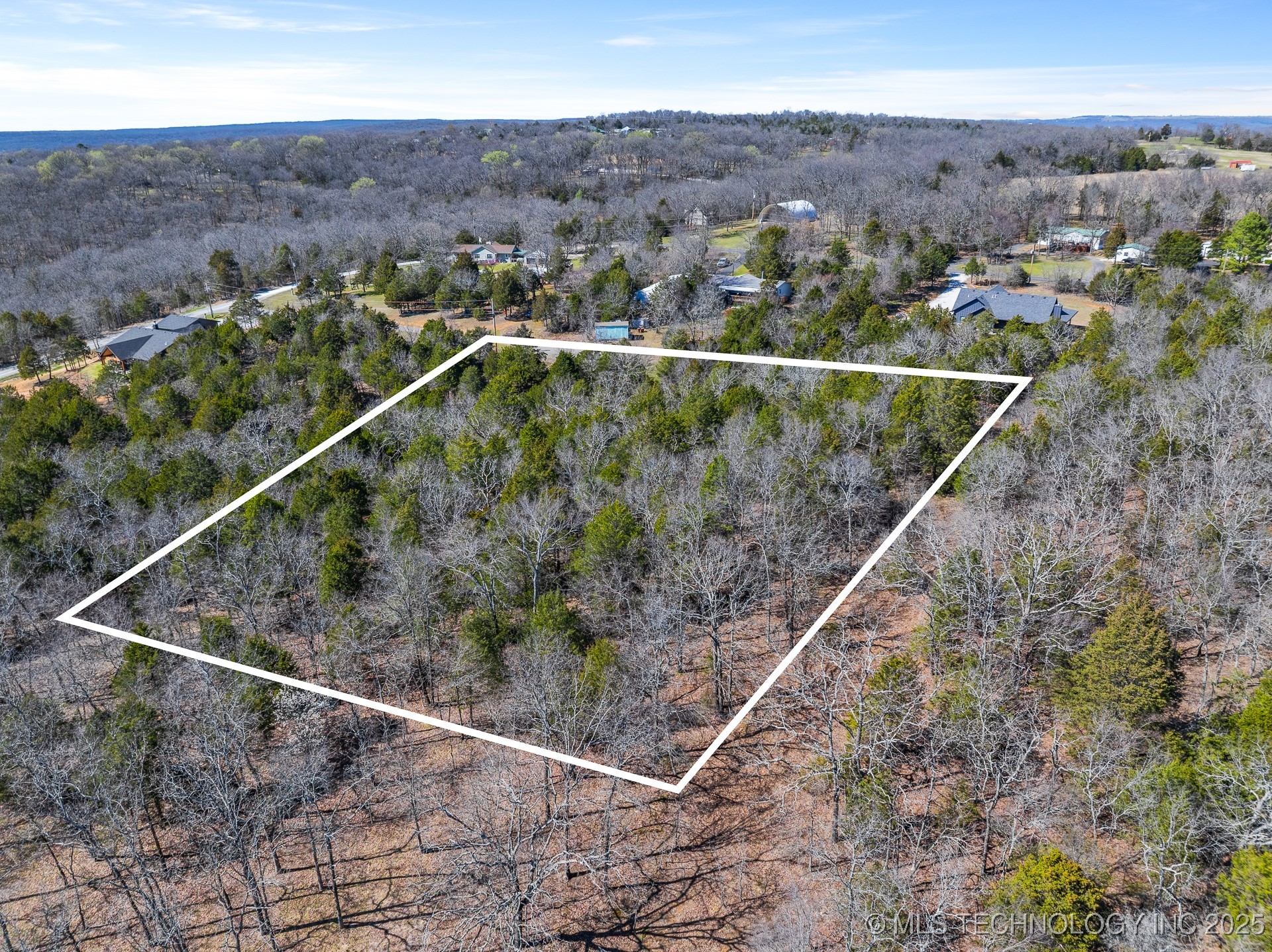 99999 963 Property Photo 5