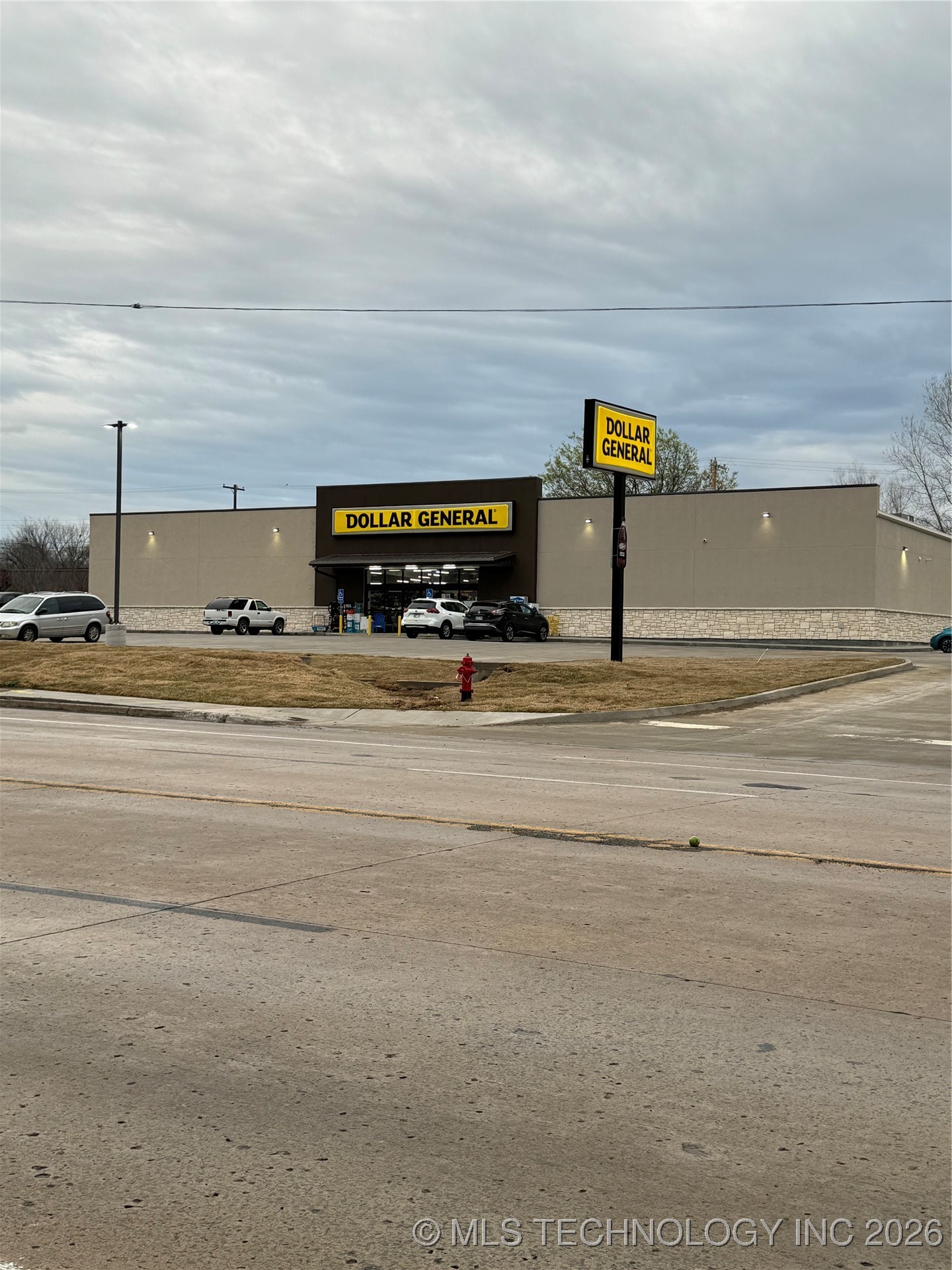 Main Street Property Photo 4