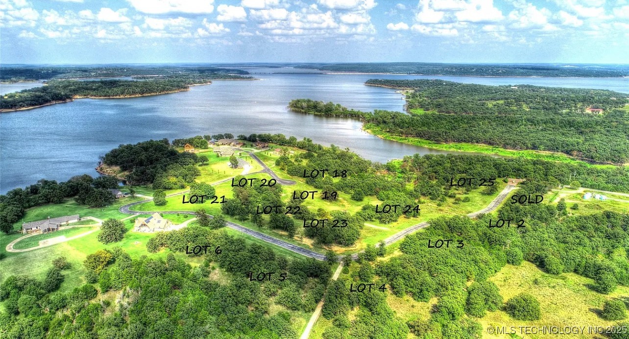 27540 W 8th Street S Property Photo 6