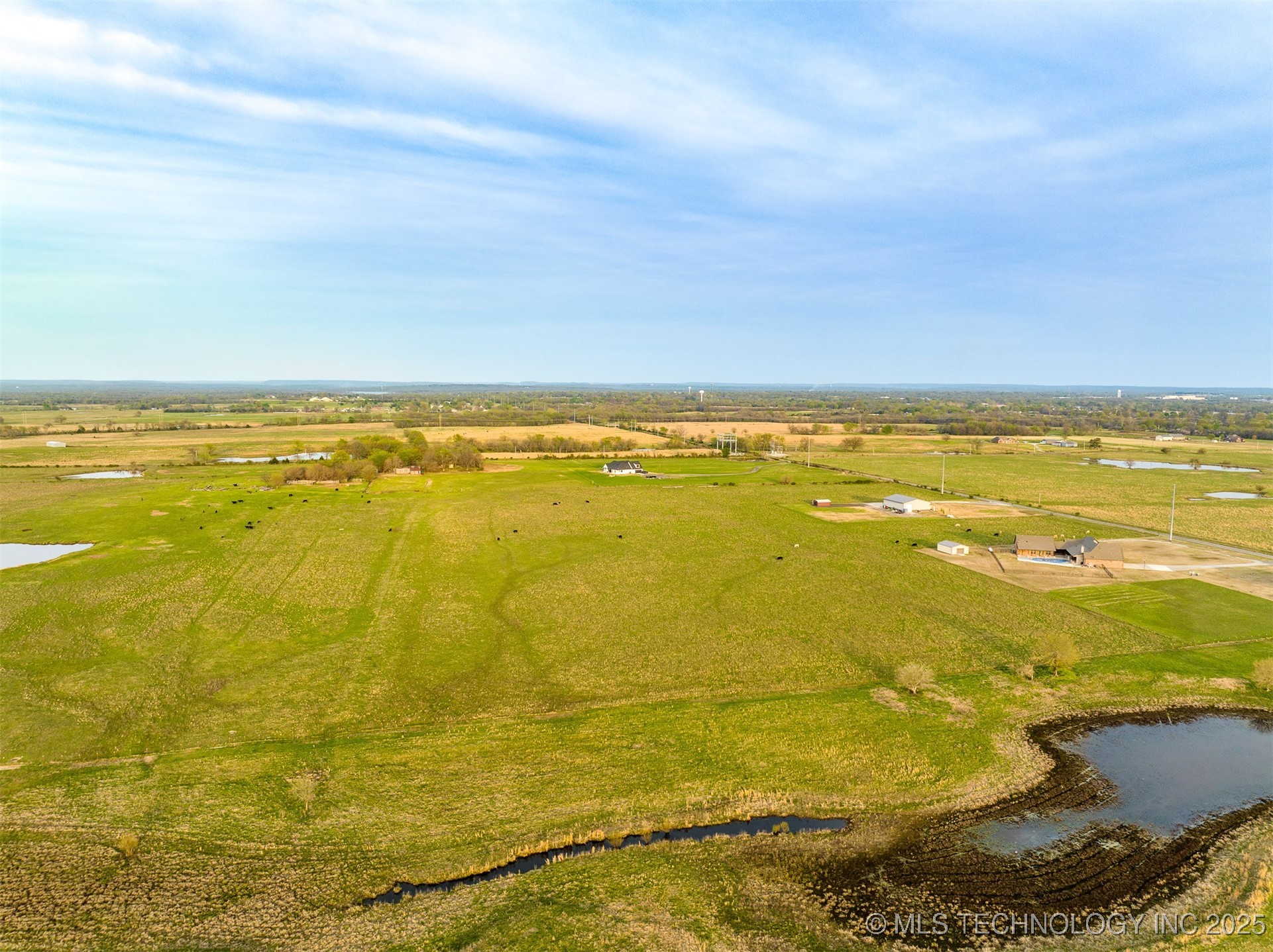 2 S 720 Road Property Photo 26