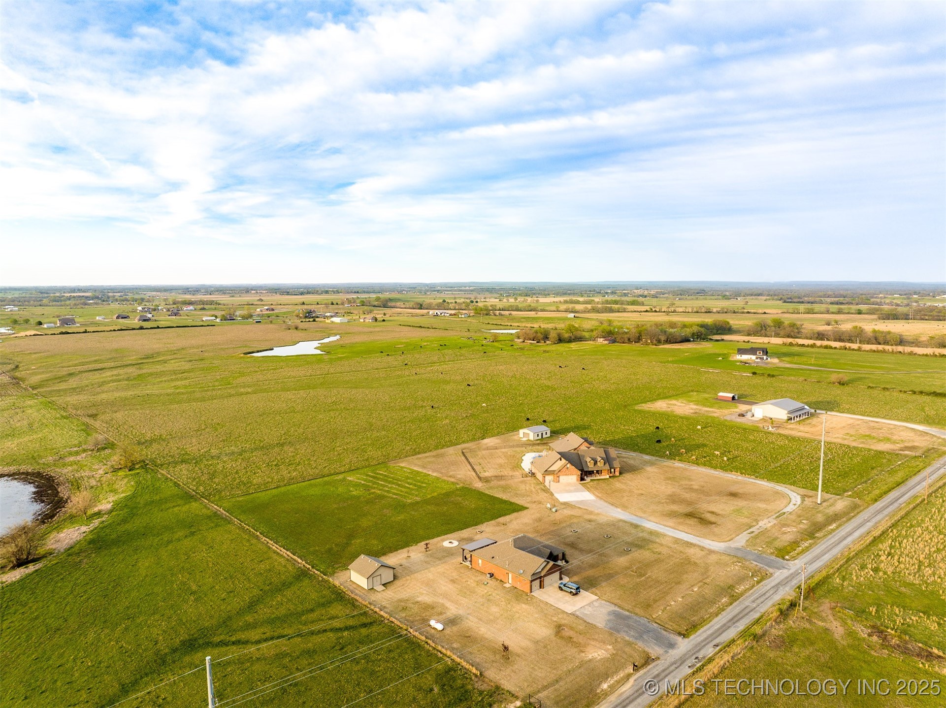 2 S 720 Road Property Photo 28