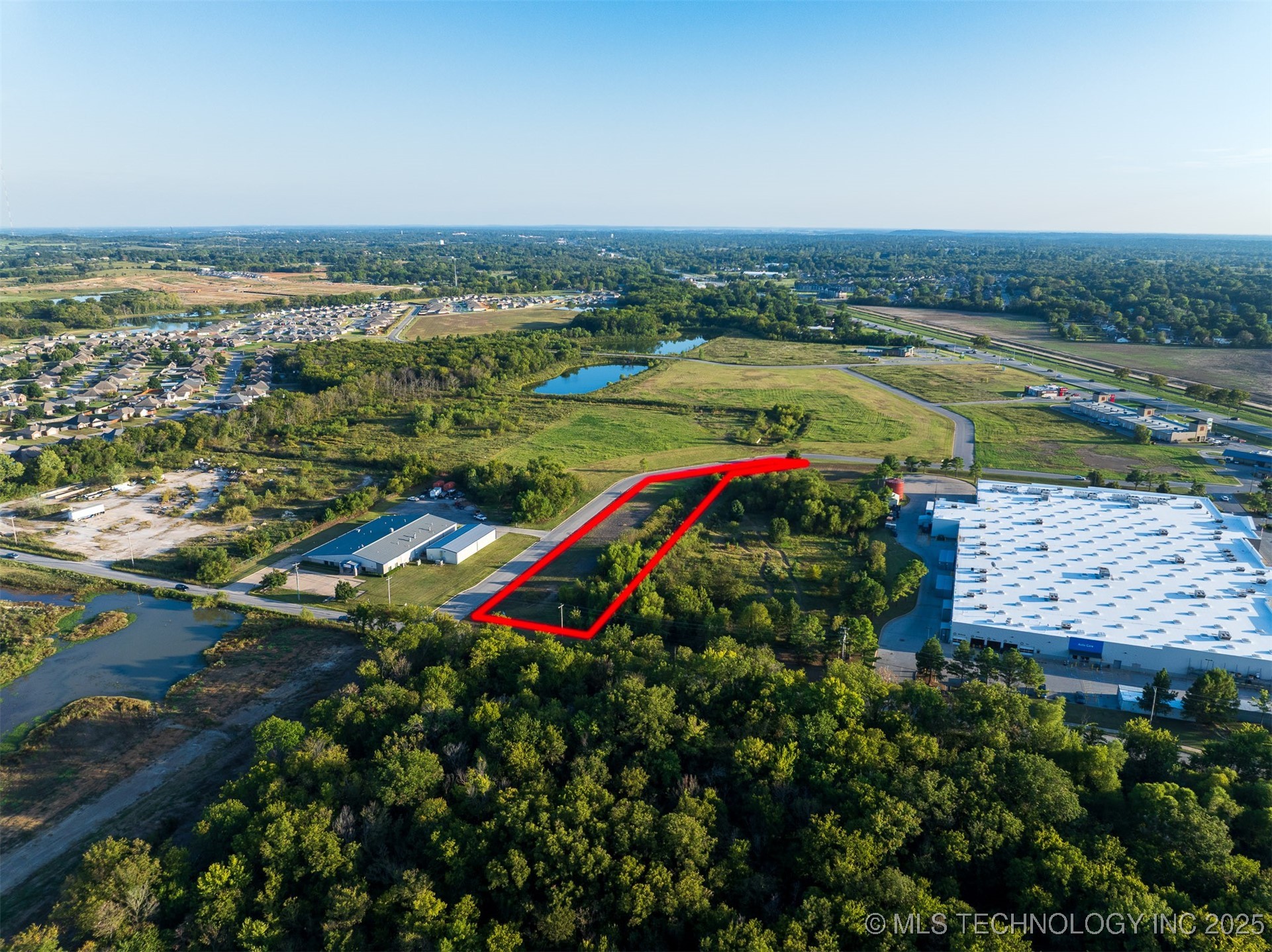 1 S 272nd East Avenue Property Photo 6