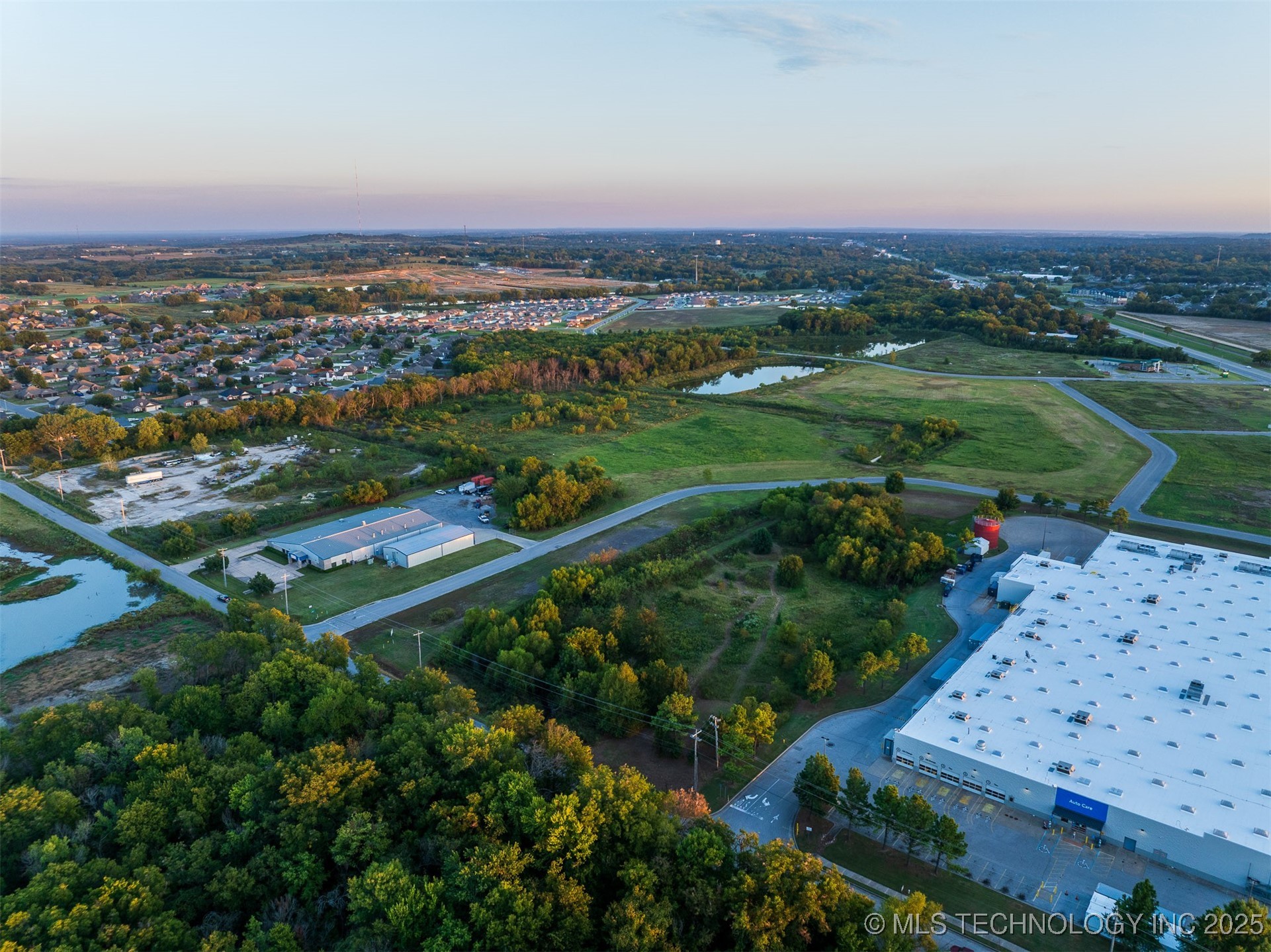 1 S 272nd East Avenue Property Photo 12