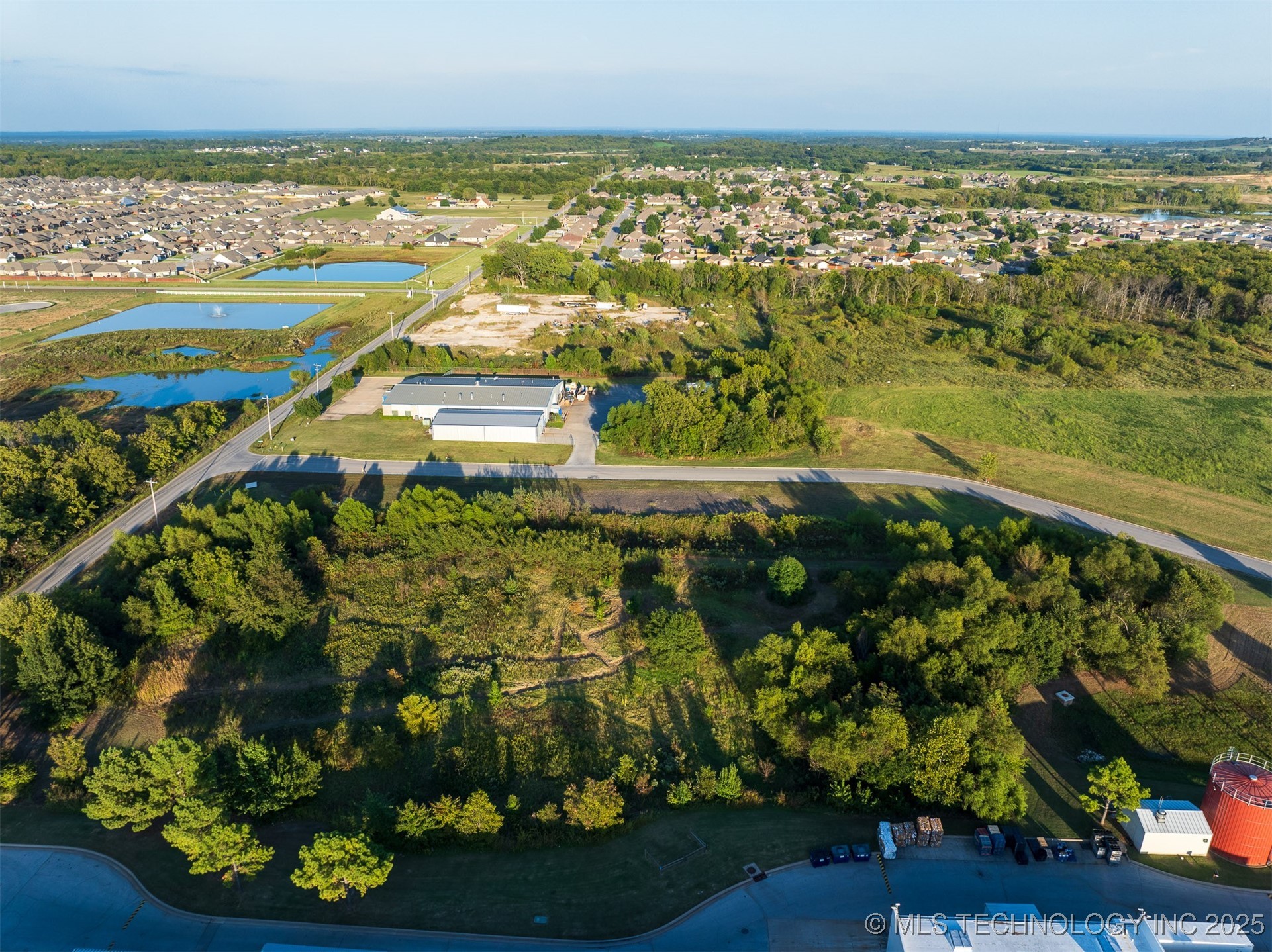 1 S 272nd East Avenue Property Photo 32