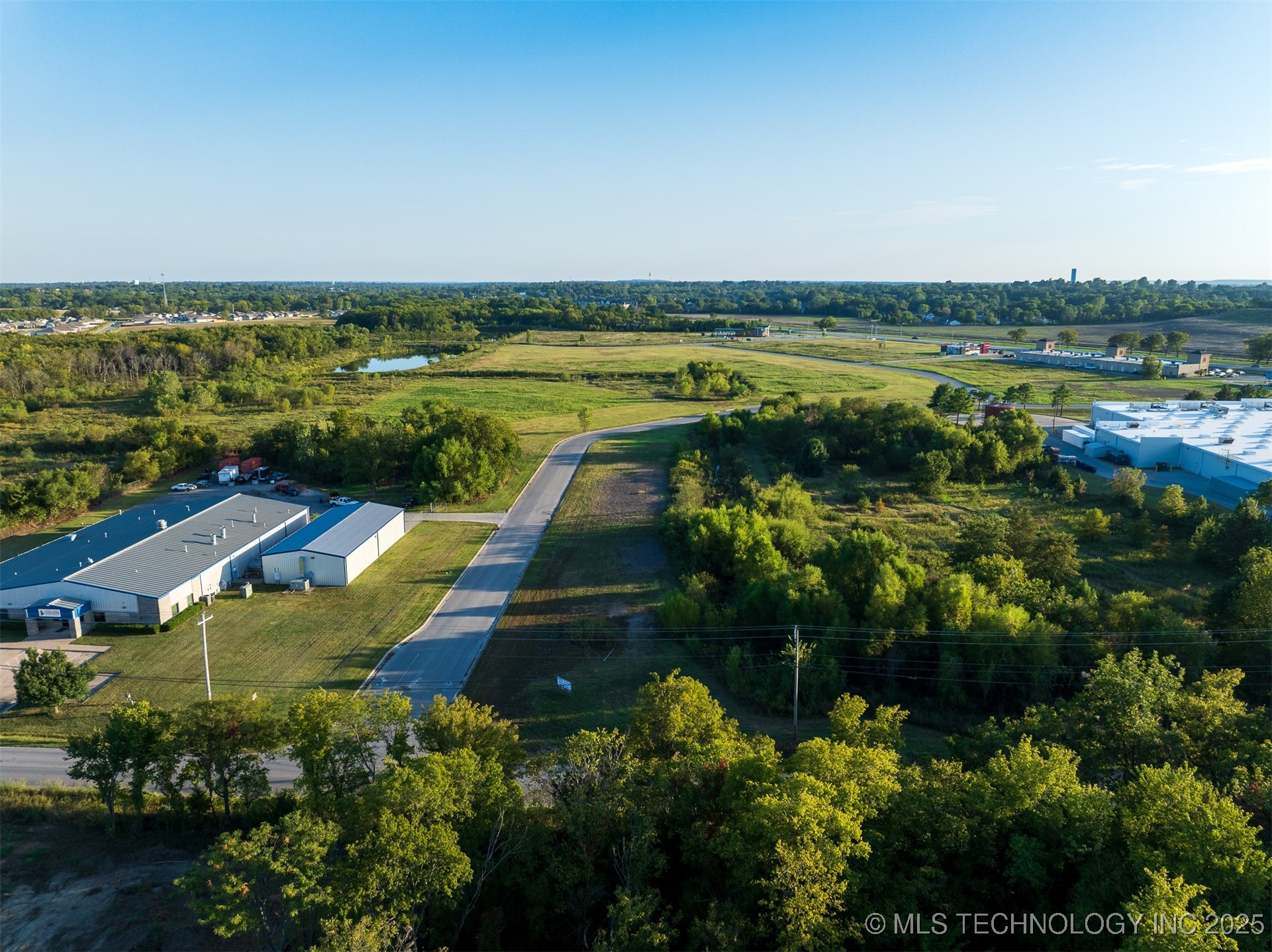 1 S 272nd East Avenue Property Photo 46