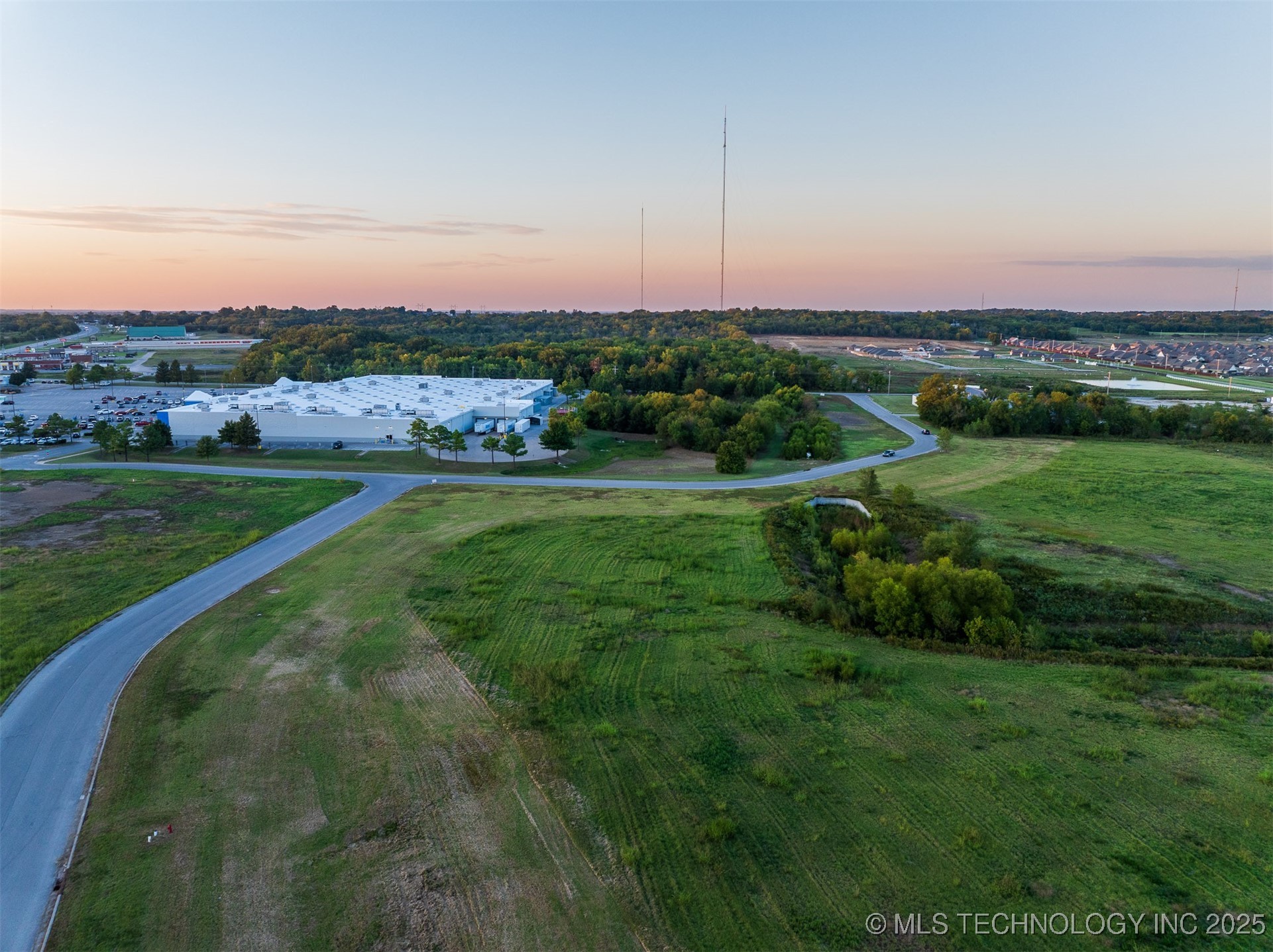 1 S 271st East Avenue Property Photo 11