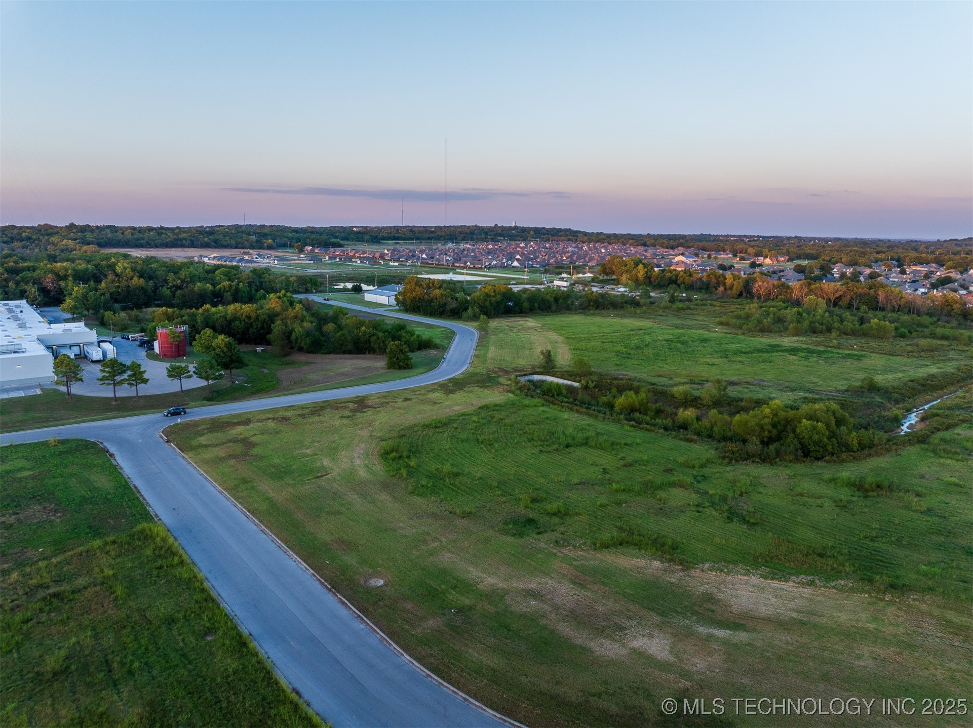 1 S 271st East Avenue Property Photo 12