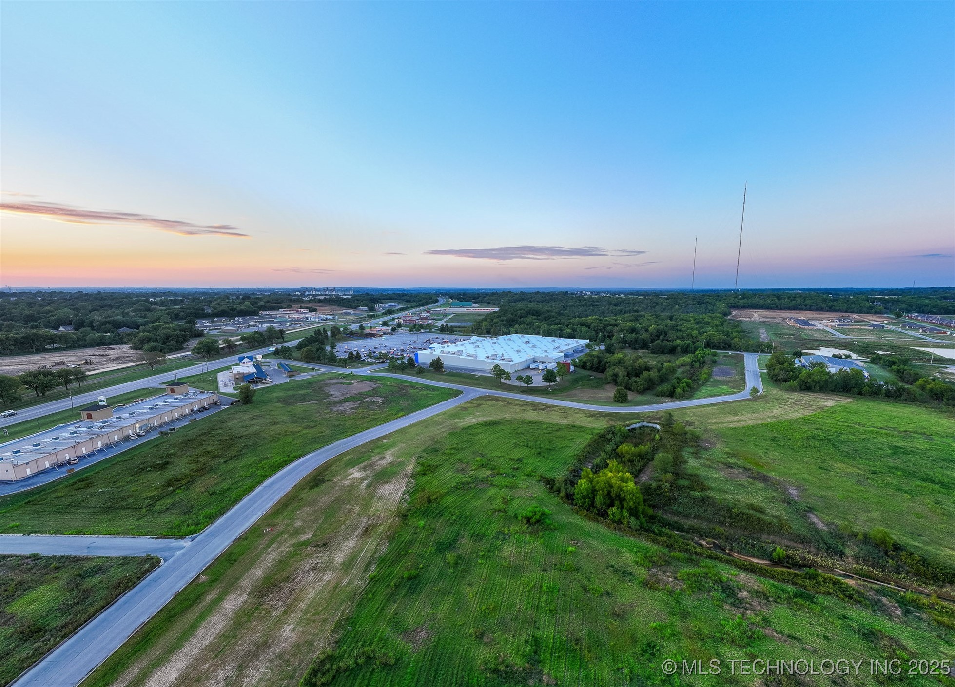 1 S 271st East Avenue Property Photo 16