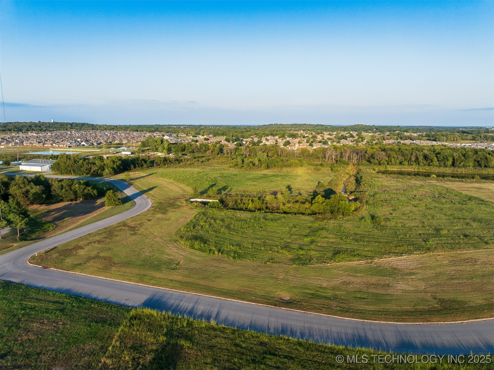 1 S 271st East Avenue Property Photo 20
