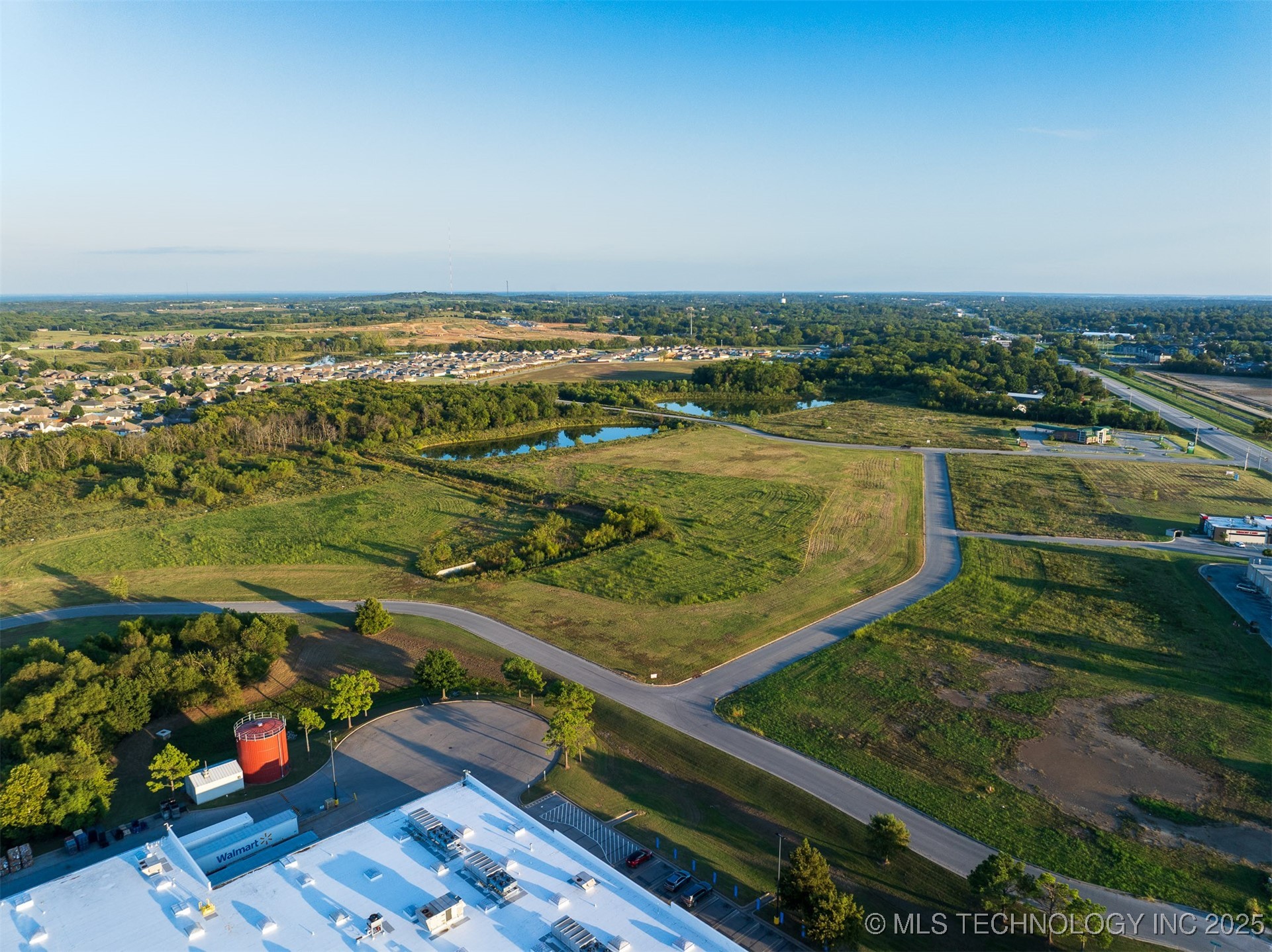 1 S 271st East Avenue Property Photo 30