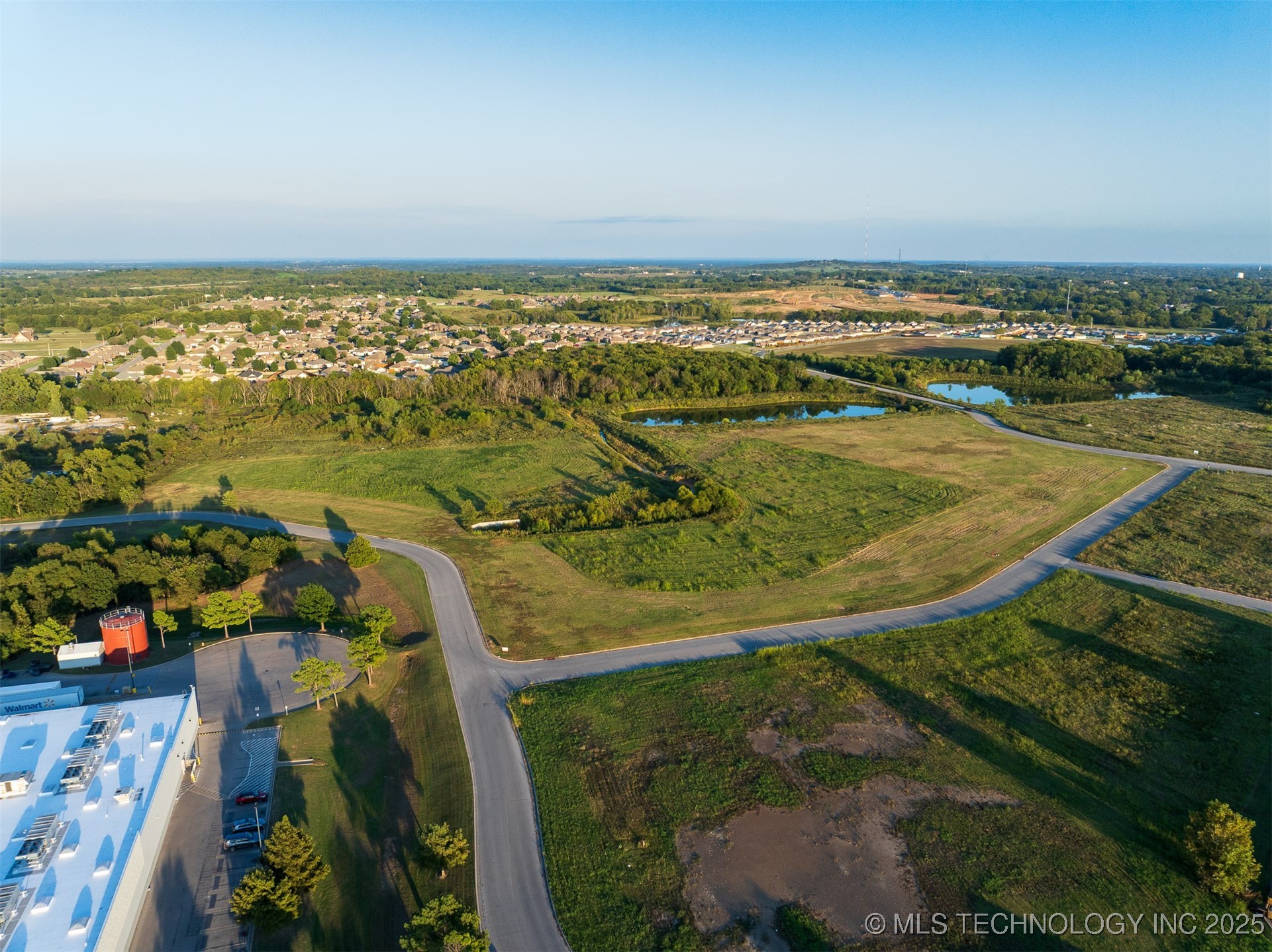 1 S 271st East Avenue Property Photo 31