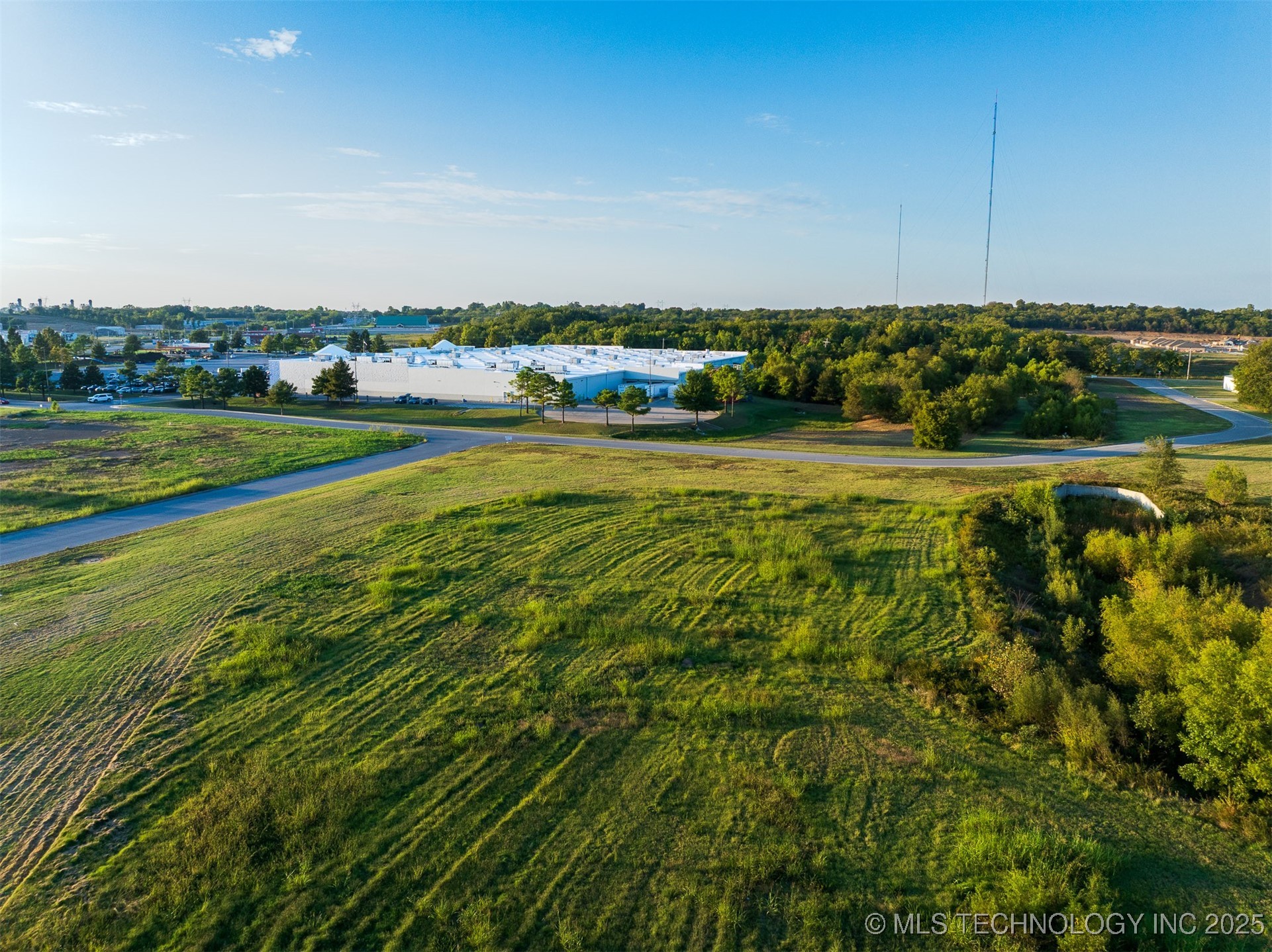 1 S 271st East Avenue Property Photo 40