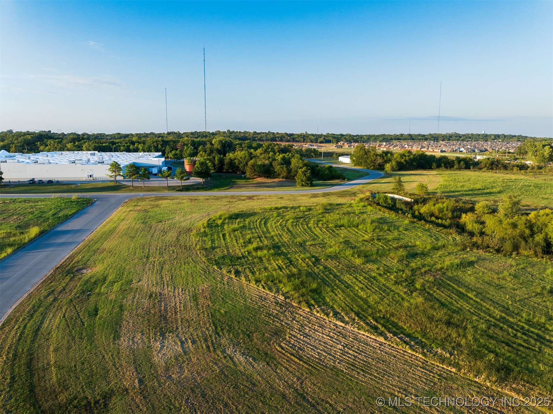 1 S 271st East Avenue Property Photo 41