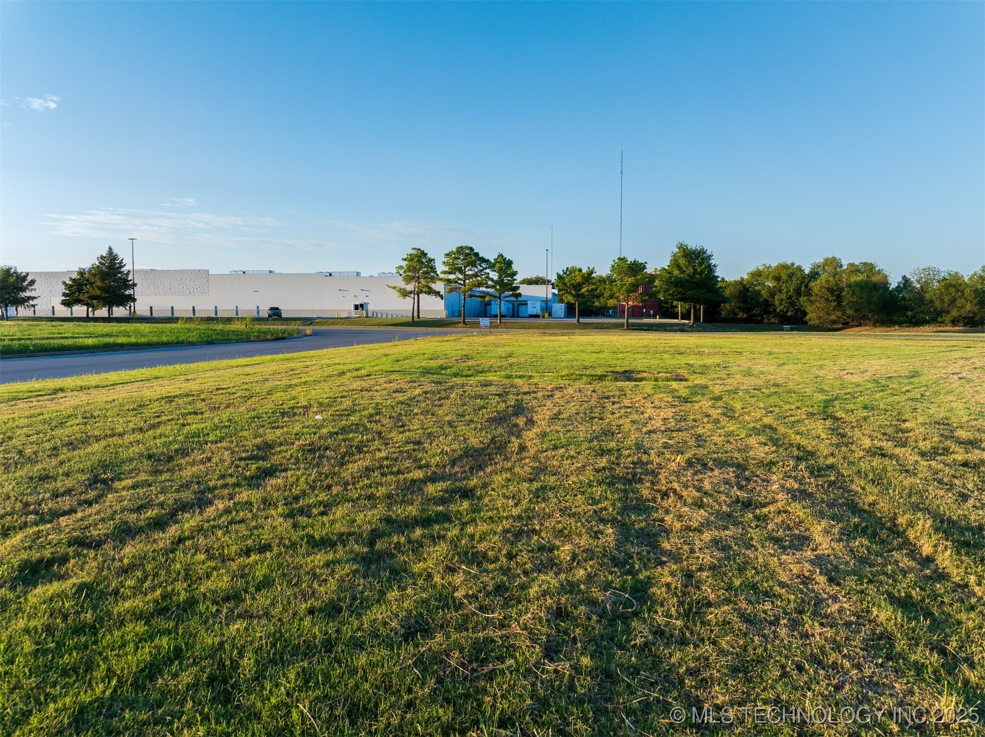 1 S 271st East Avenue Property Photo 51