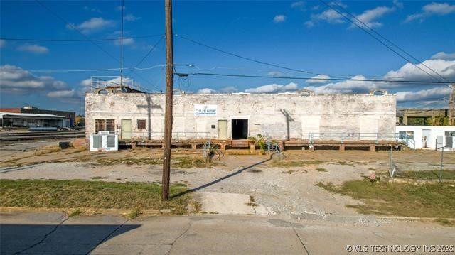 301 1st Avenue Se Property Photo 2