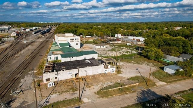 301 1st Avenue Se Property Photo 6