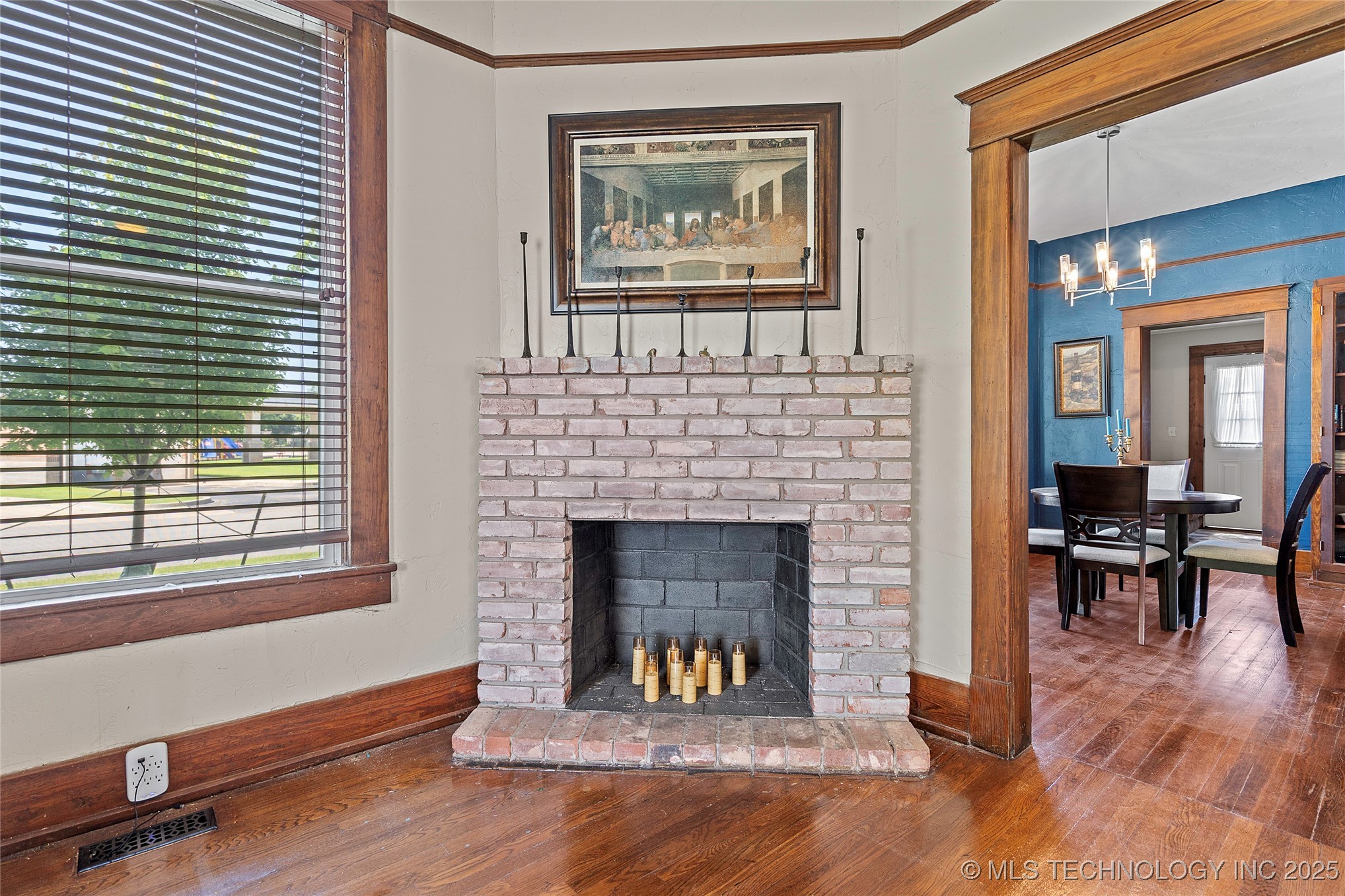 121 F Sw Property Photo 9