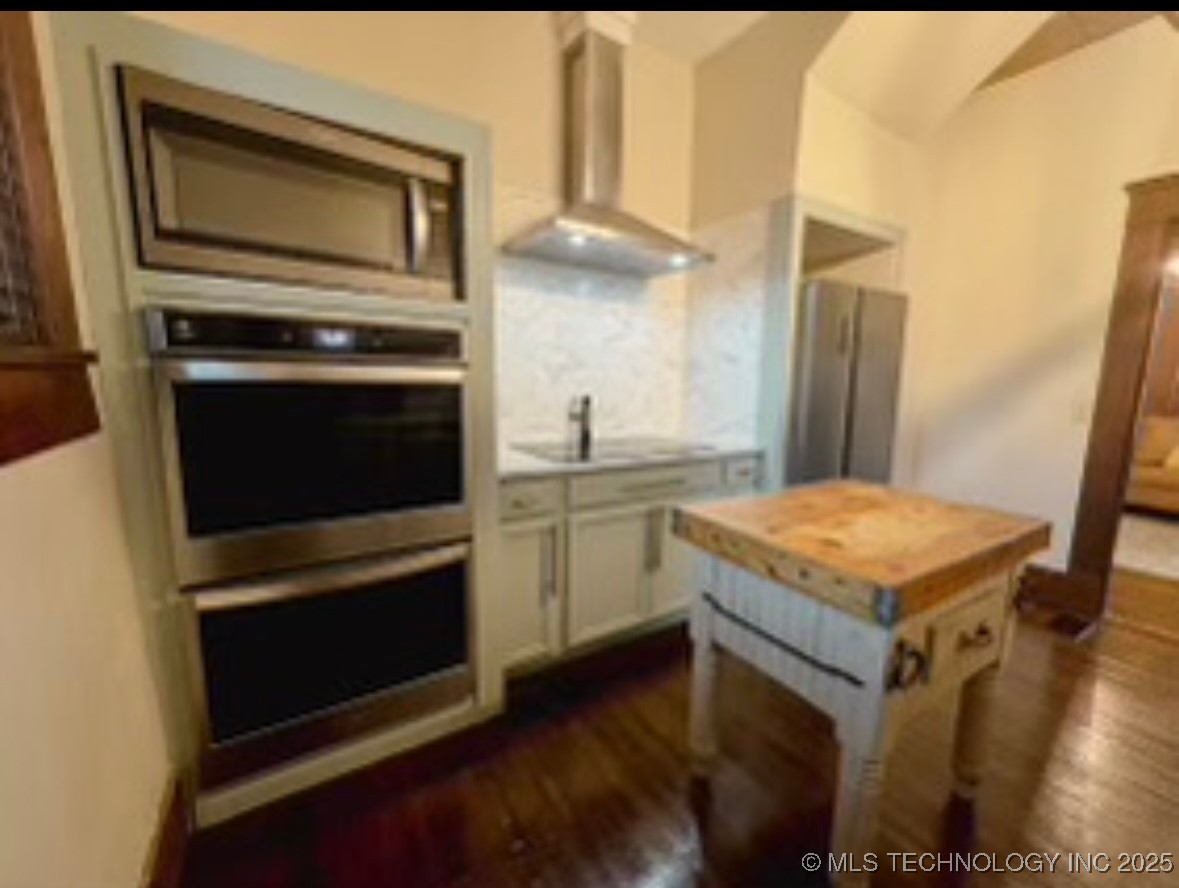 121 F Sw Property Photo 19