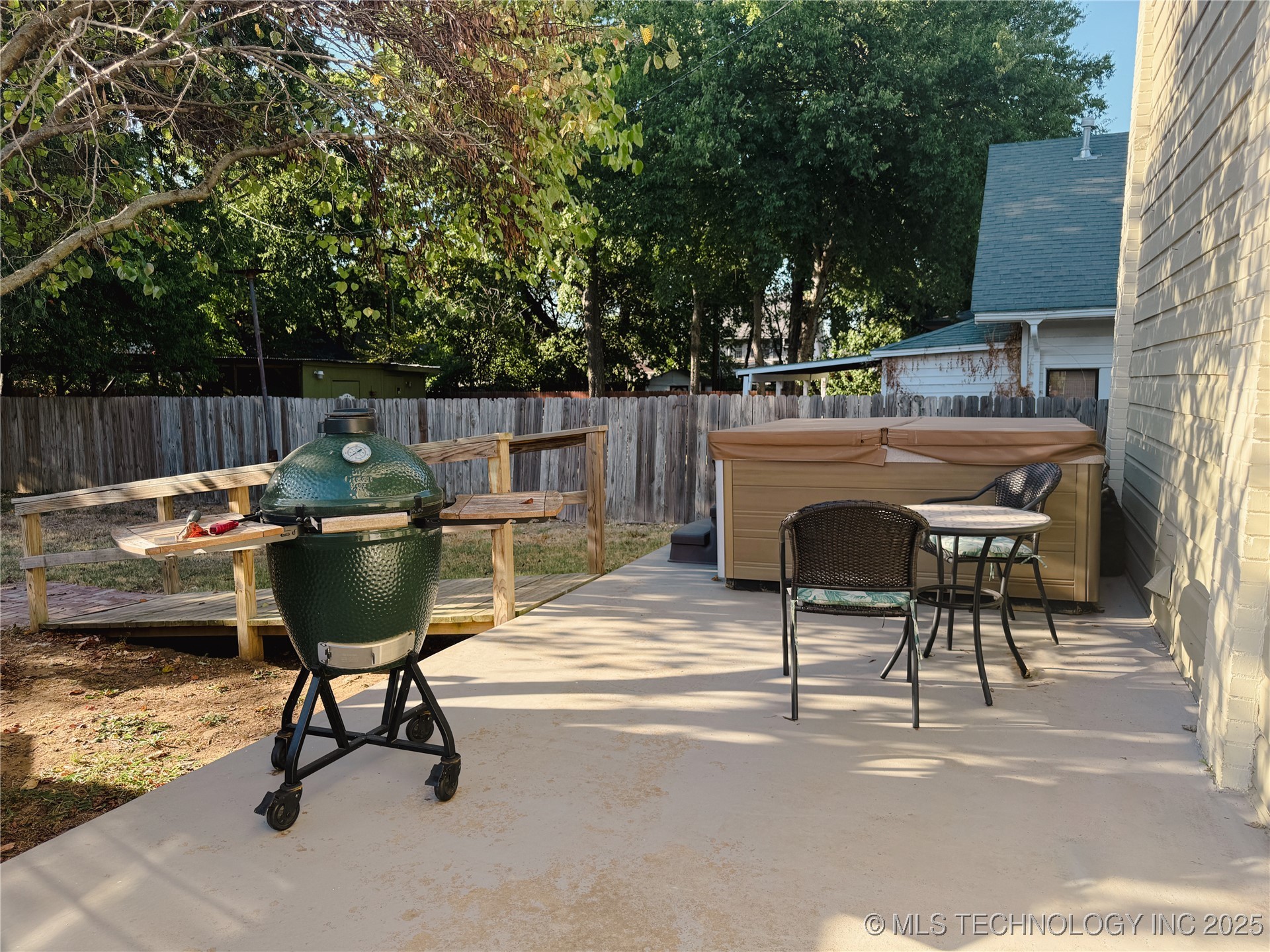 121 F Sw Property Photo 34