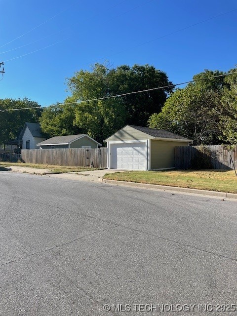 121 F Sw Property Photo 36