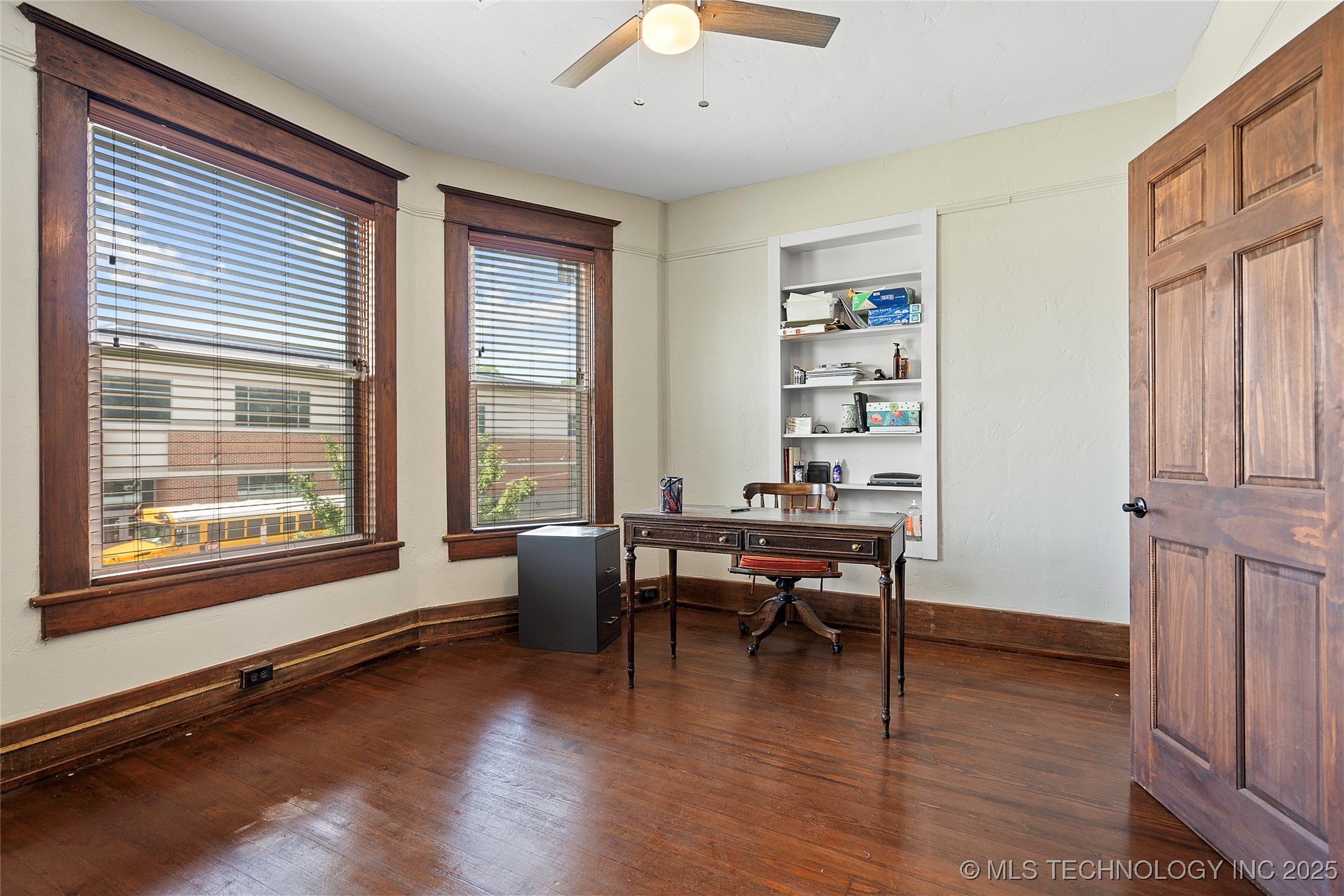 121 F Sw Property Photo 59