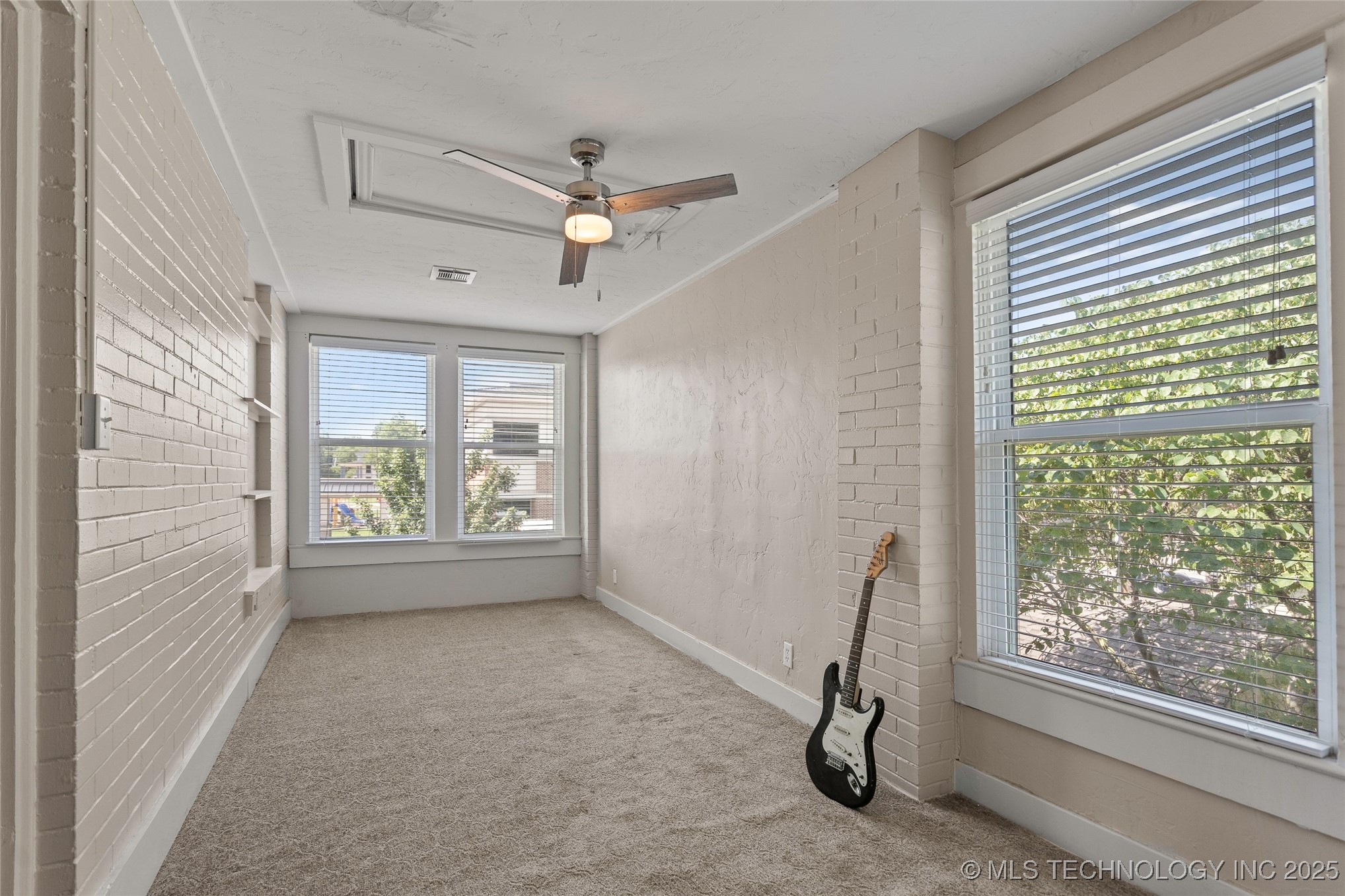 121 F Sw Property Photo 62