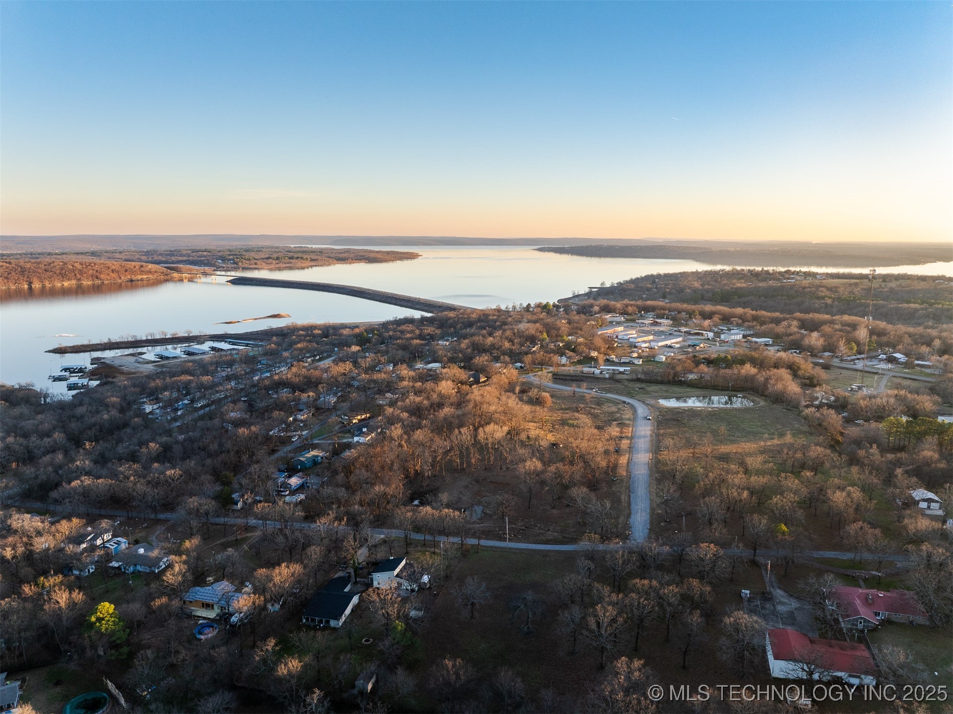 74036 S Fir Road Property Photo 8