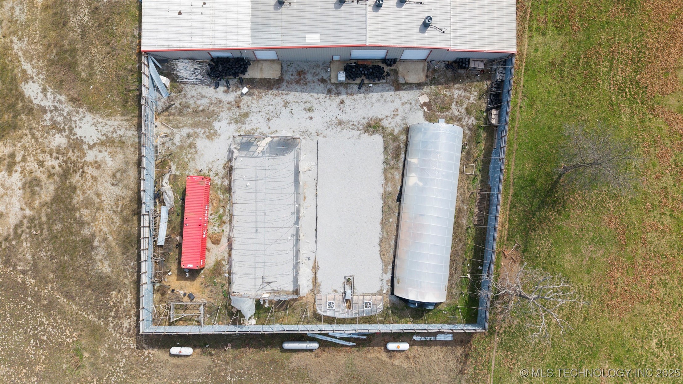 57530 E Us Hwy 59 Property Photo 7