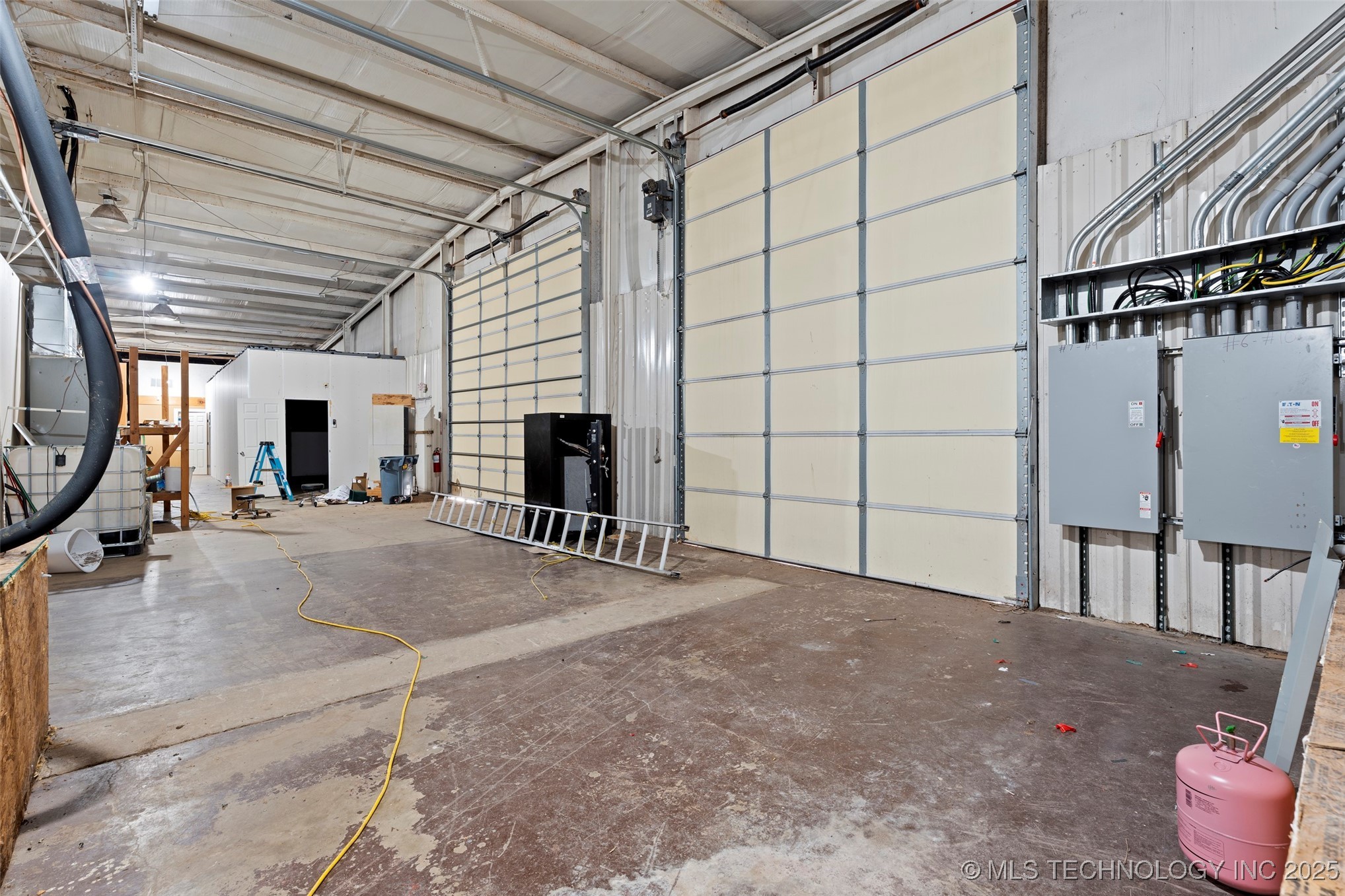 57530 E Us Hwy 59 Property Photo 25