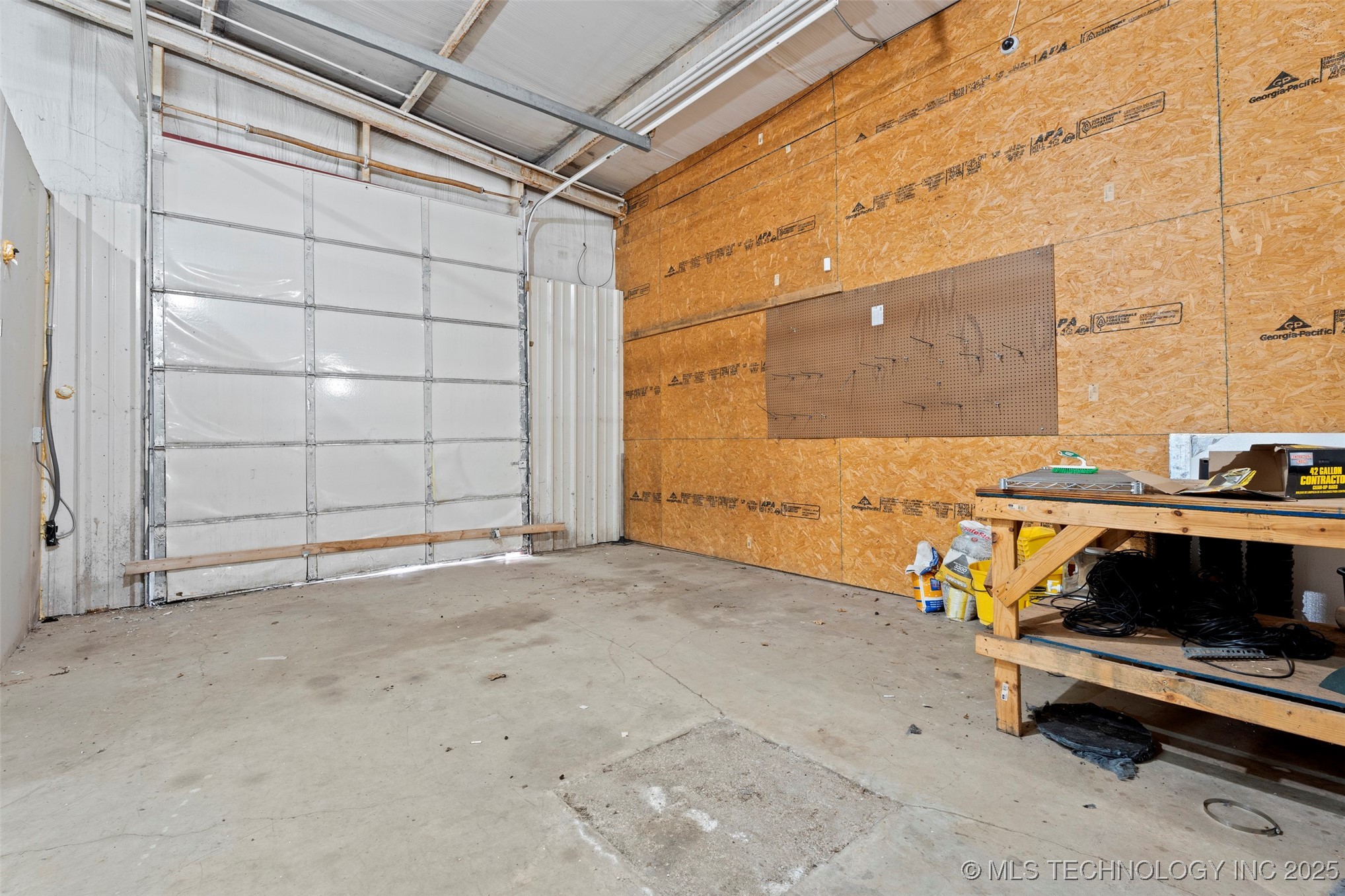 57530 E Us Hwy 59 Property Photo 31