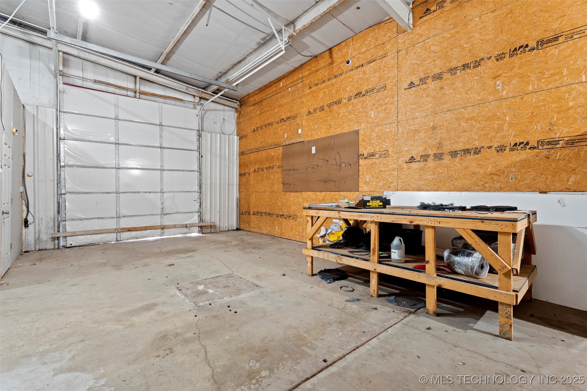 57530 E Us Hwy 59 Property Photo 33