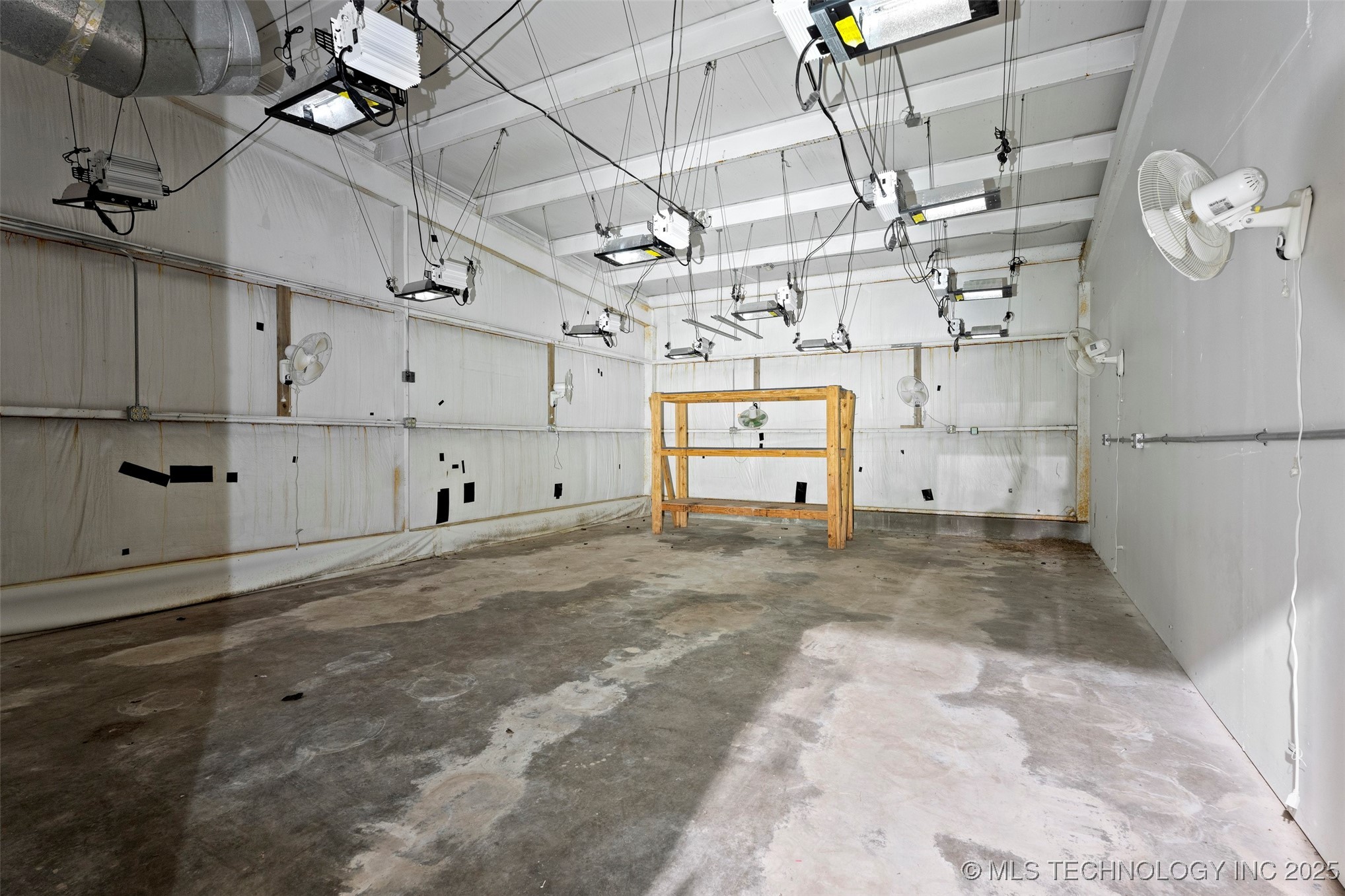 57530 E Us Hwy 59 Property Photo 38