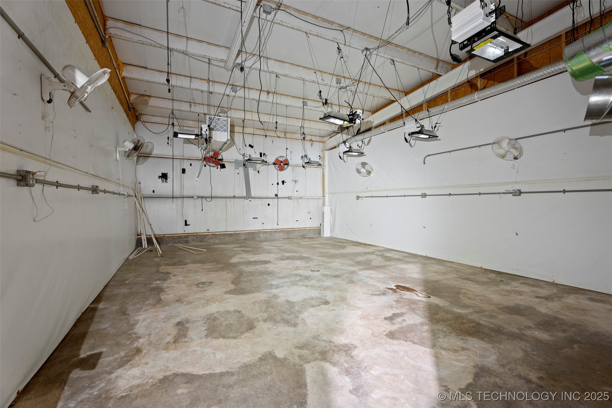 57530 E Us Hwy 59 Property Photo 39