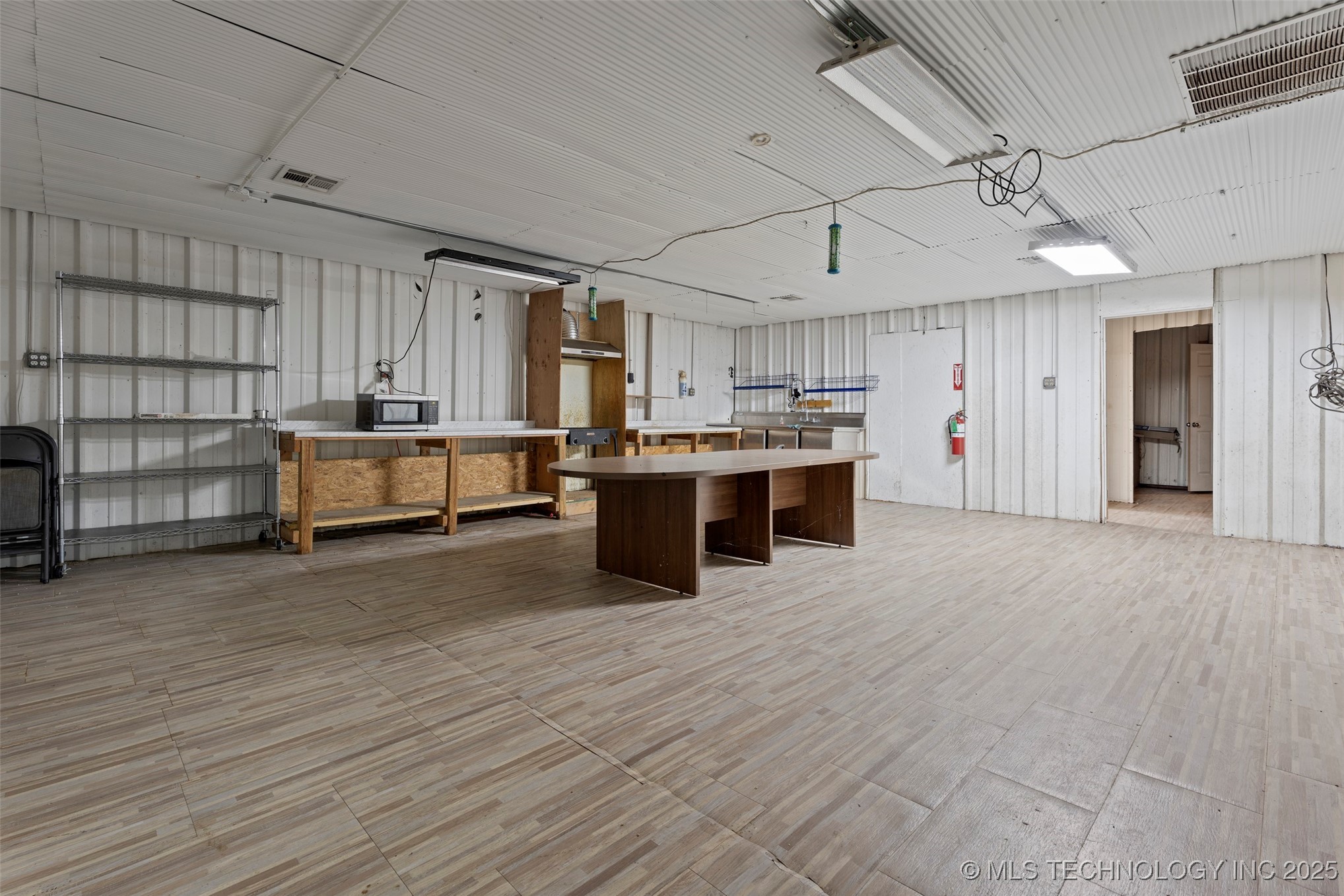 57530 E Us Hwy 59 Property Photo 46