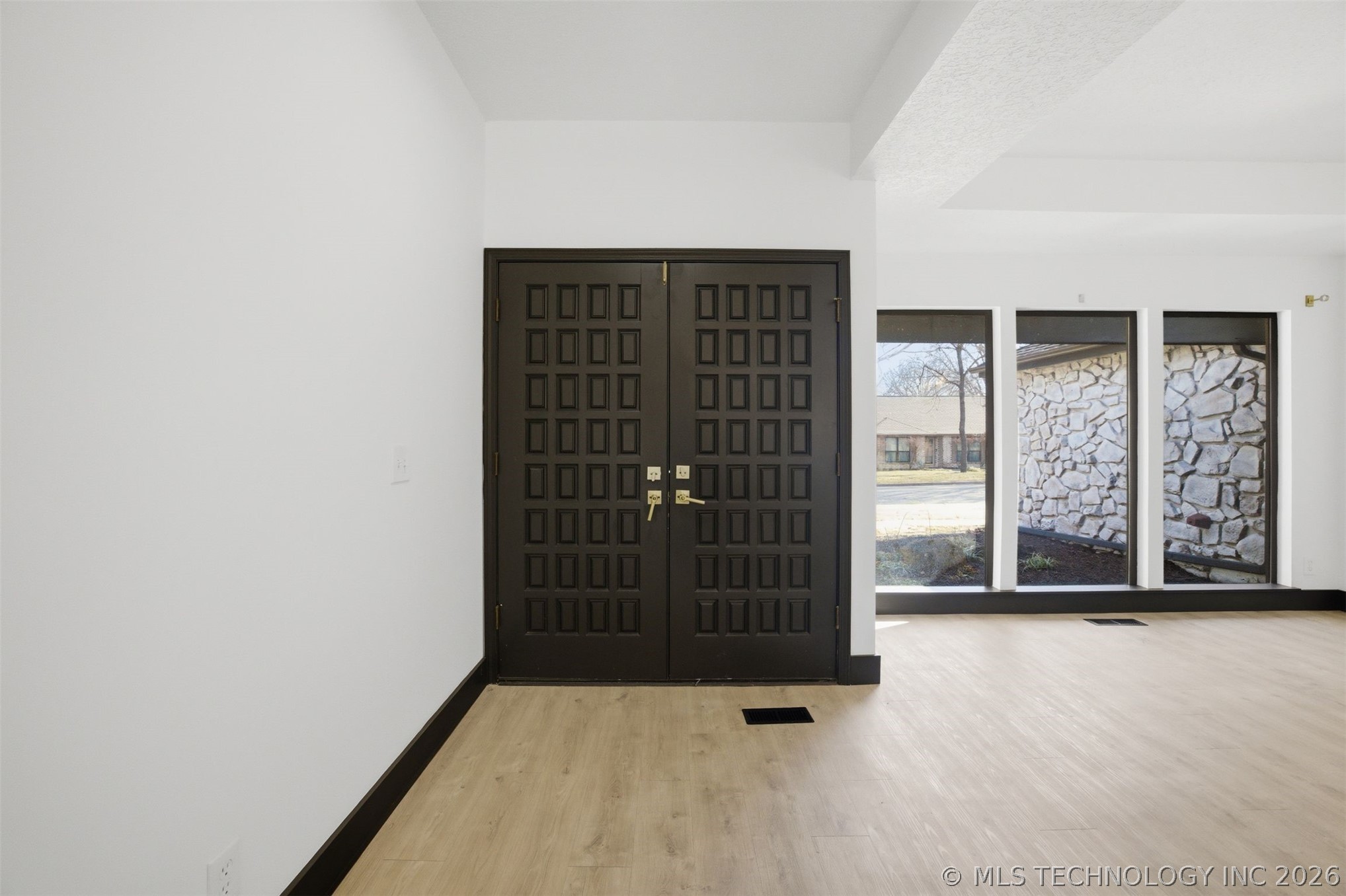 7505 E 65th Street Property Photo 4