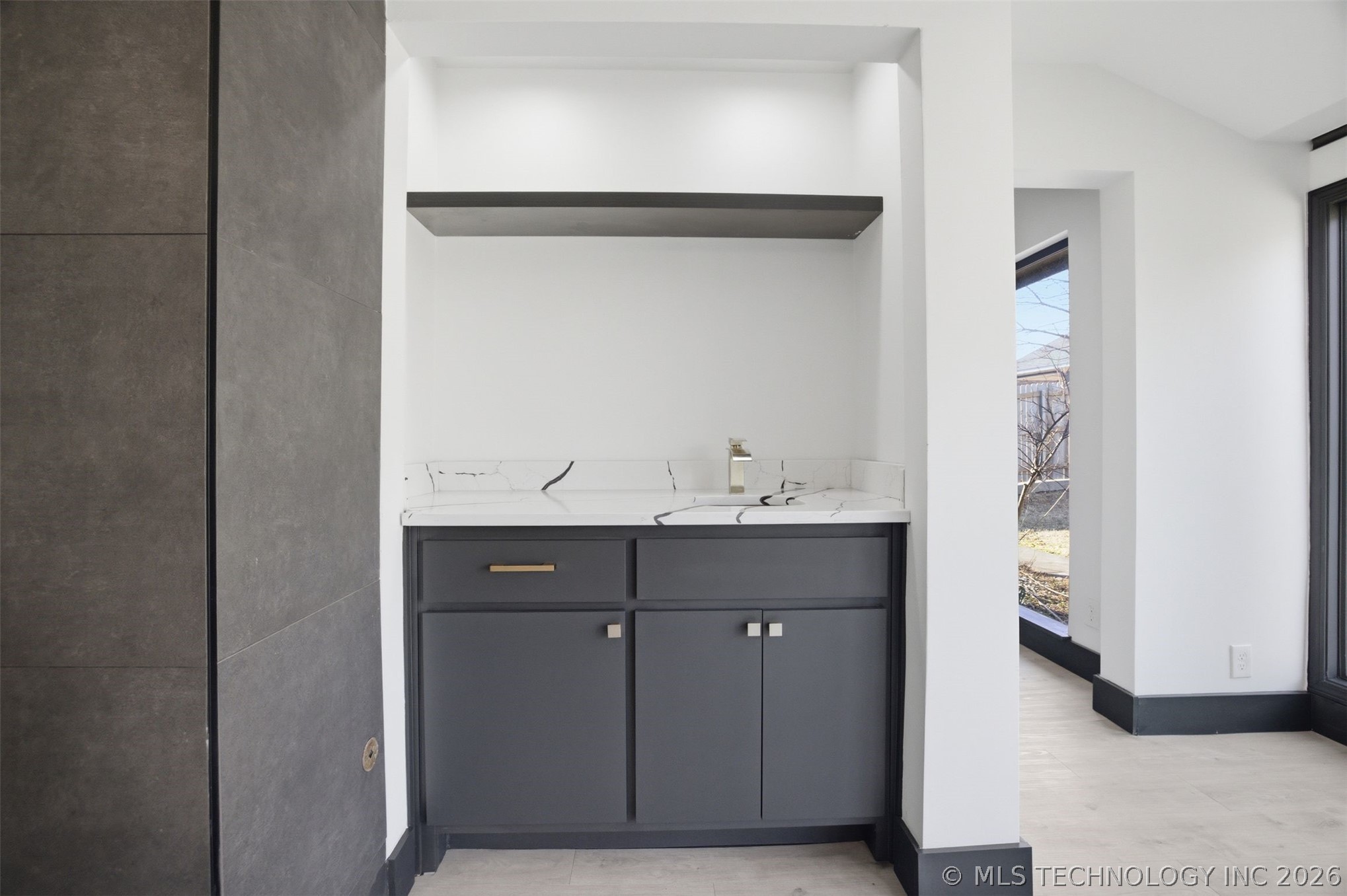 7505 E 65th Street Property Photo 18