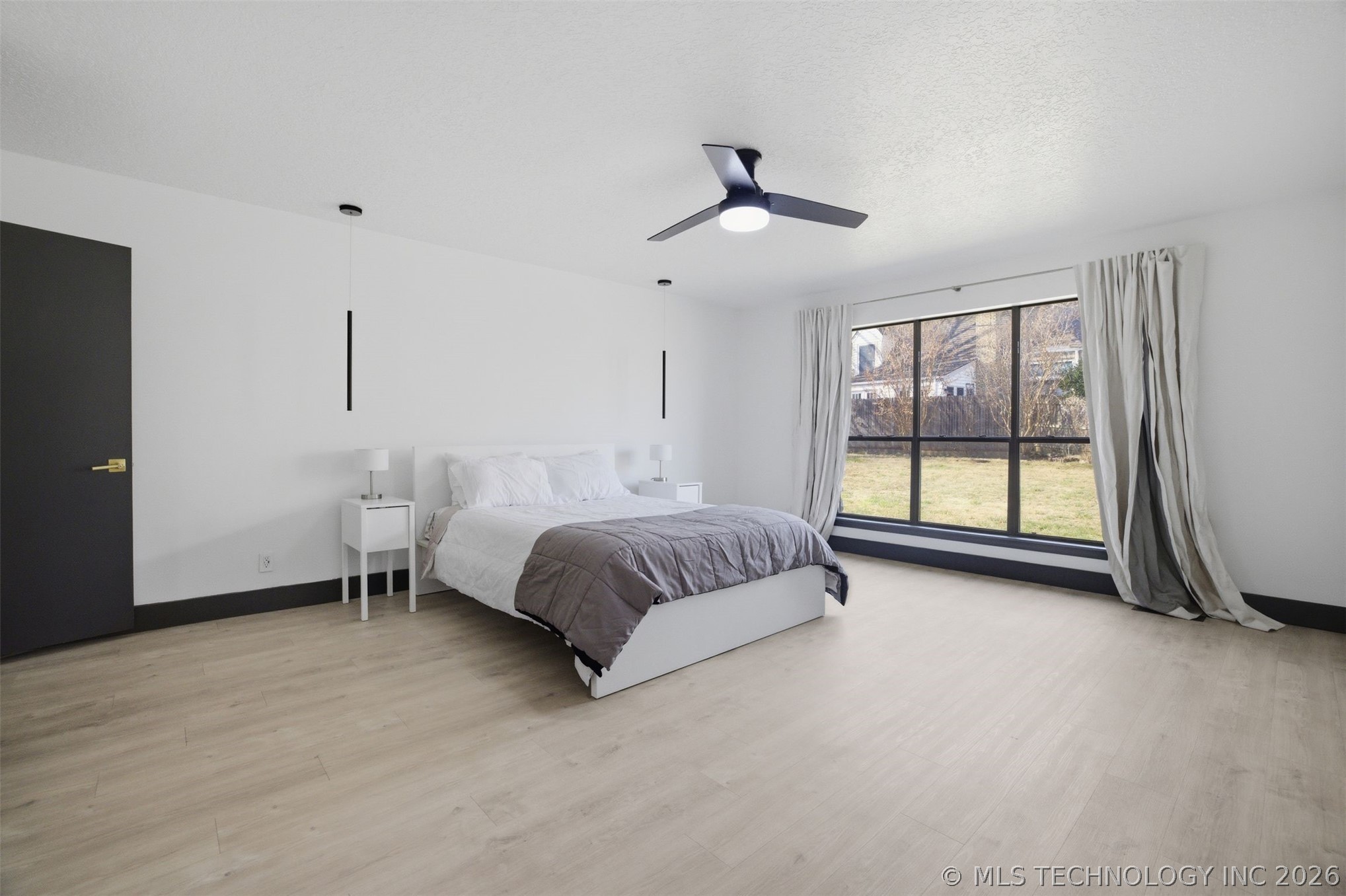 7505 E 65th Street Property Photo 28