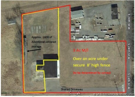 1403 S 24th Street W Property Photo 2